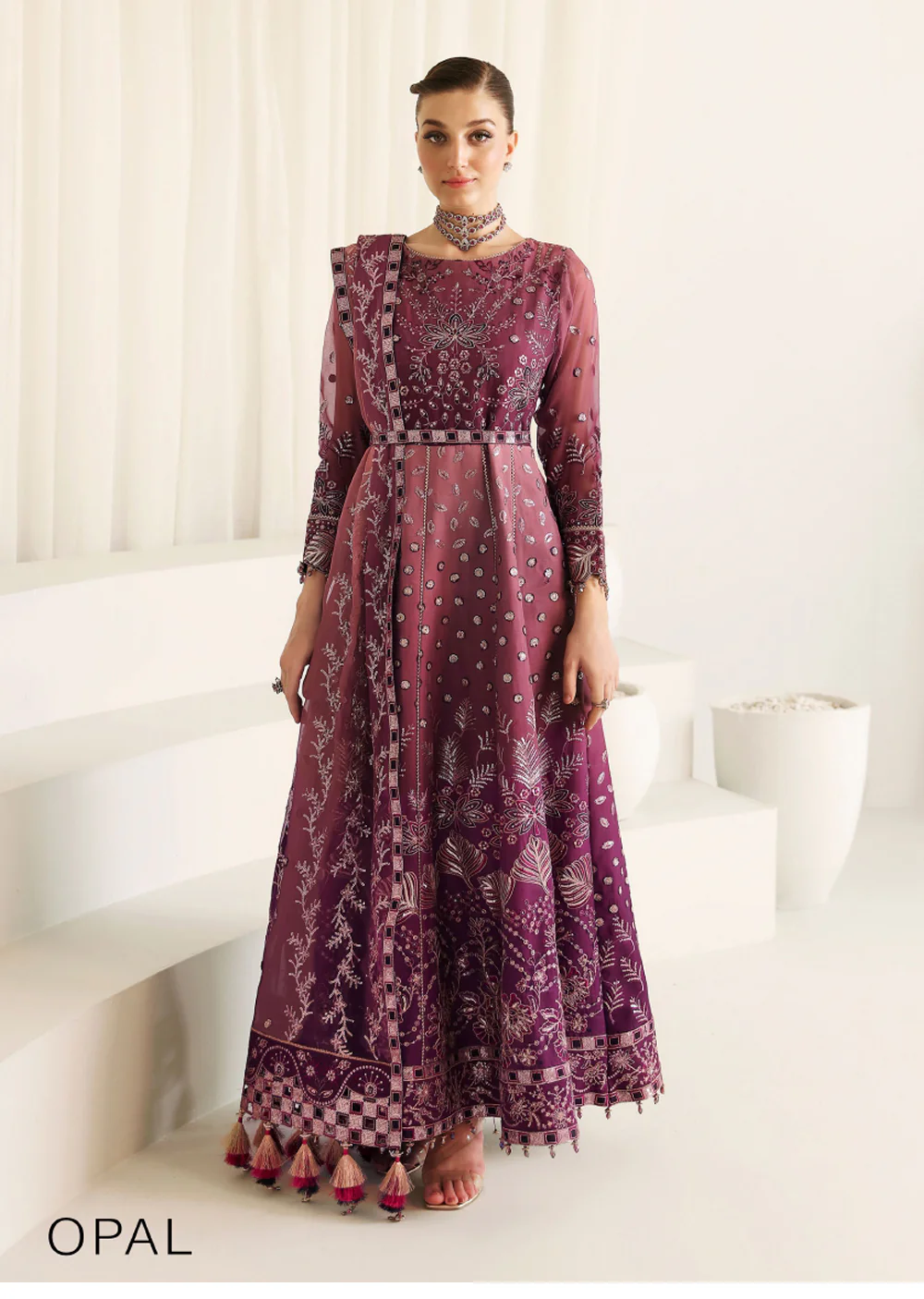 ALR-06-R - Opal - Readymade - LA RUHE Festive Collection 2024