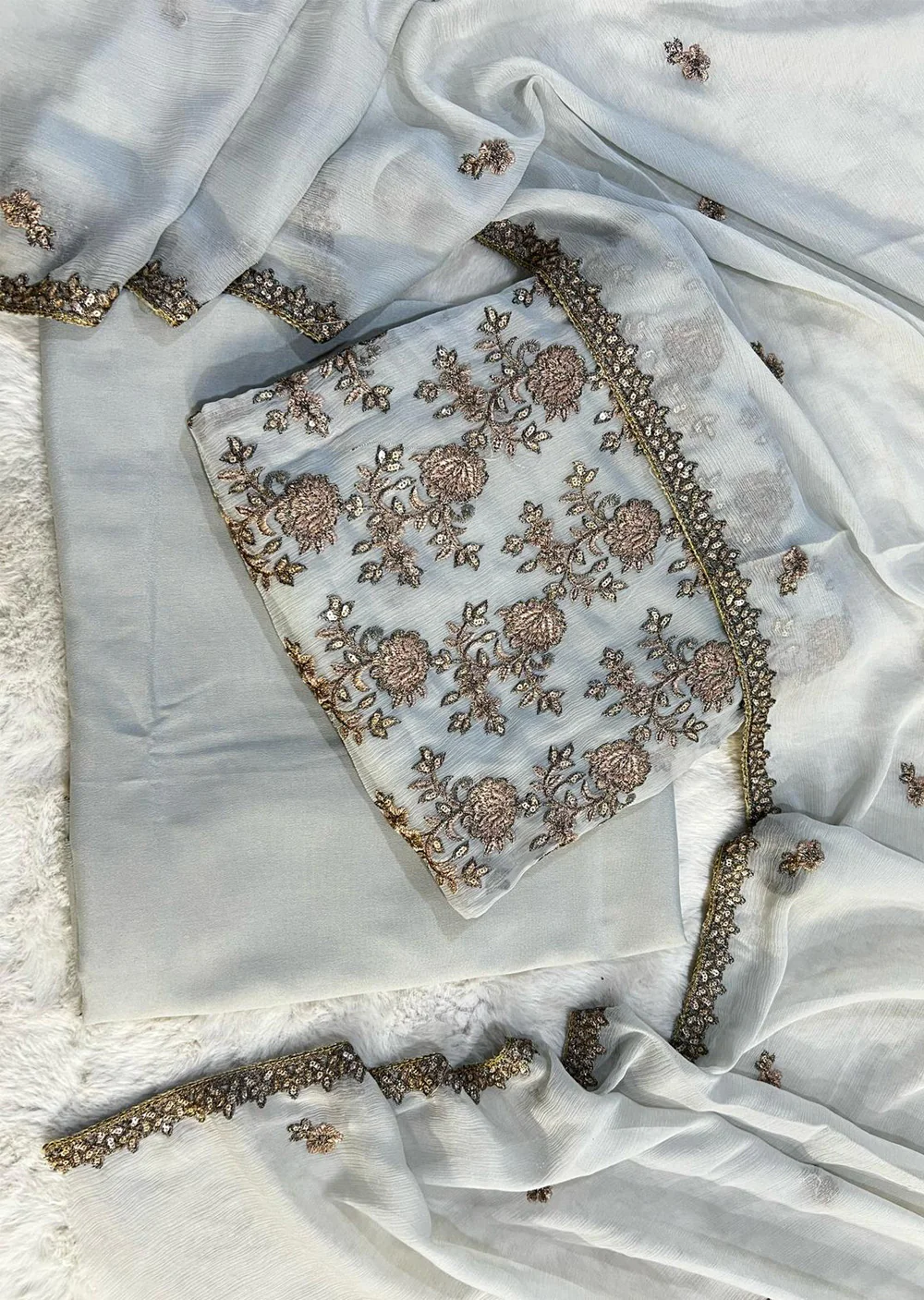 AMNDU-04 - Unstitched - Amna Net Suit 2025 - Image 5