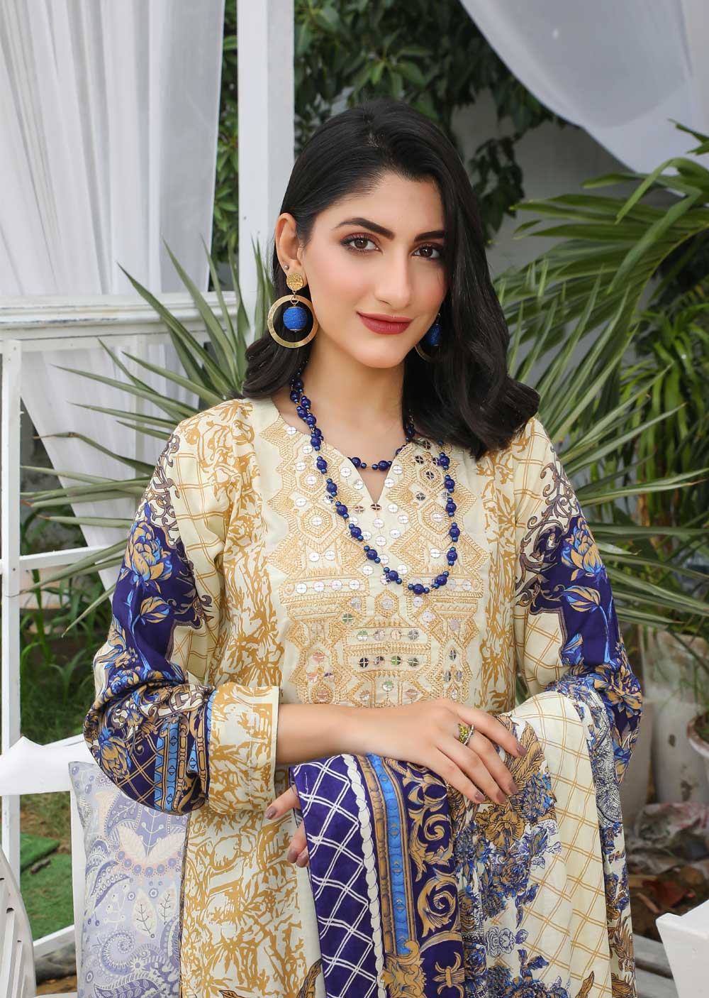 AMT39009-A Readymade Designer Suit 2022 - Image 2