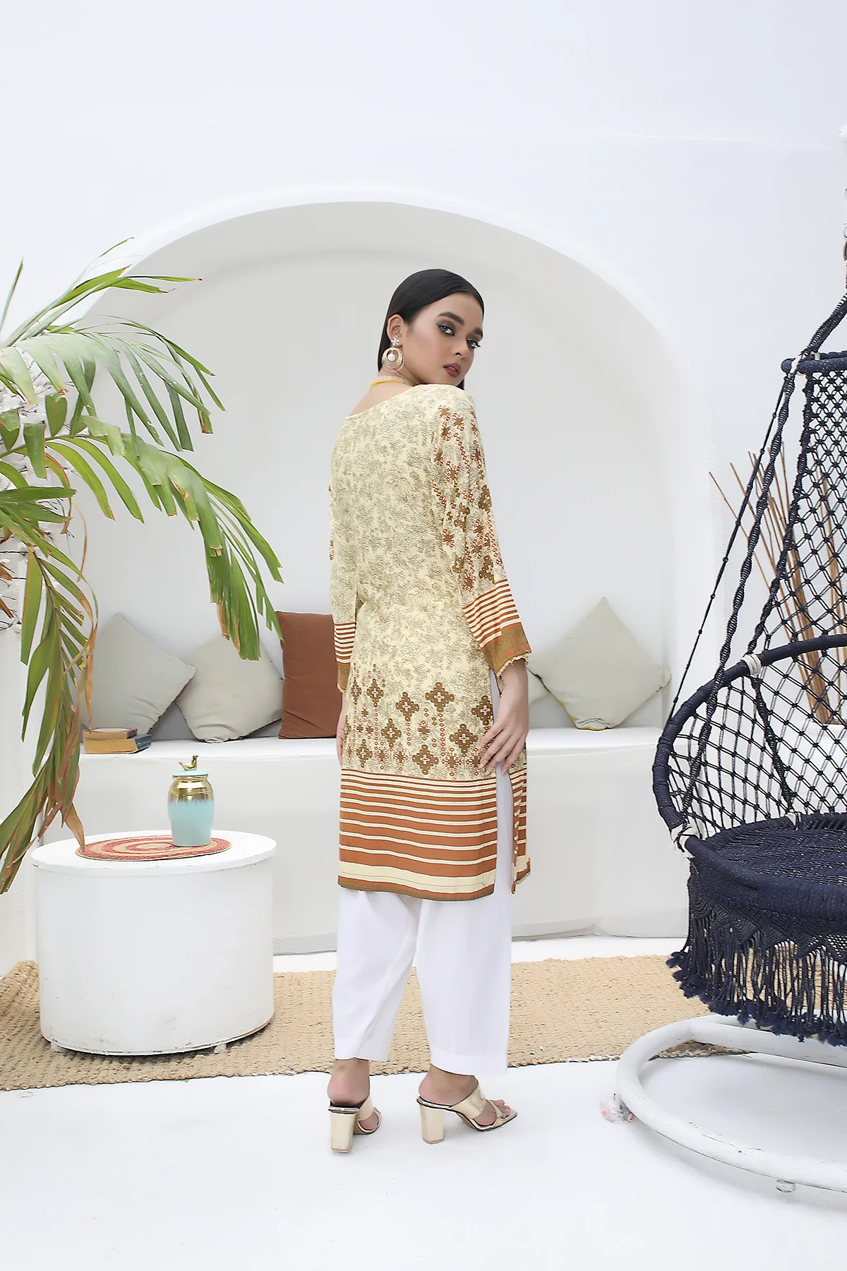 AMT42002 Saleha - Gold Lawn Kurti - Image 3