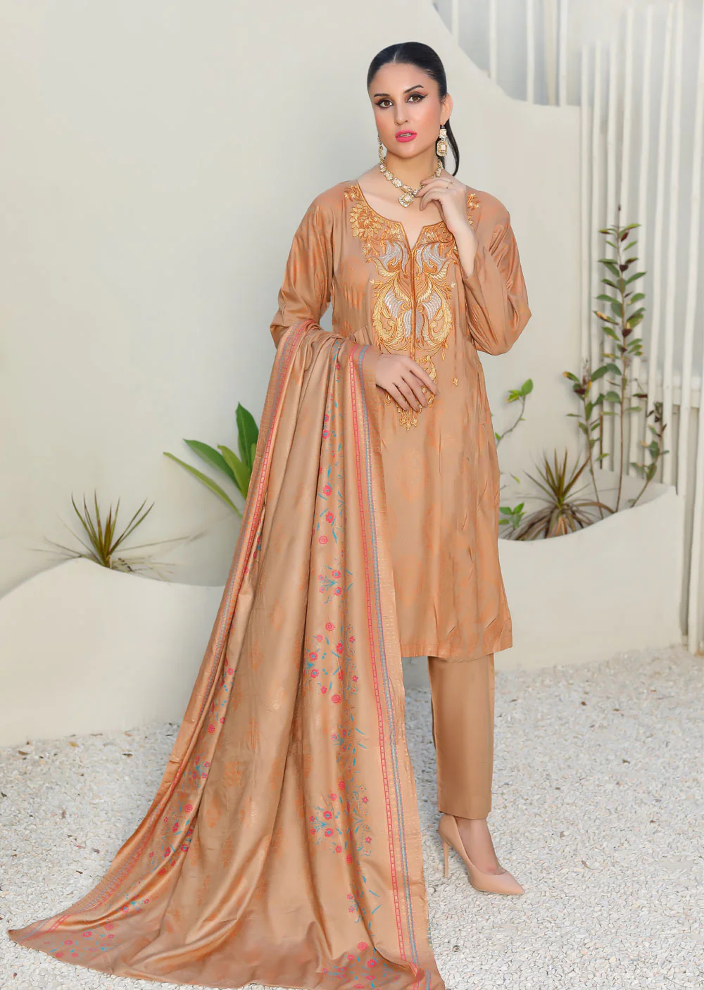 AMT44007-C Readymade Winter Linen Suit