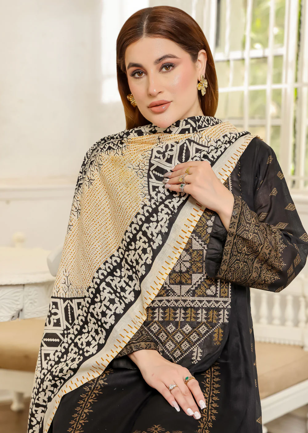 AMT4801 - Black Readymade Lawn Suit - Image 3