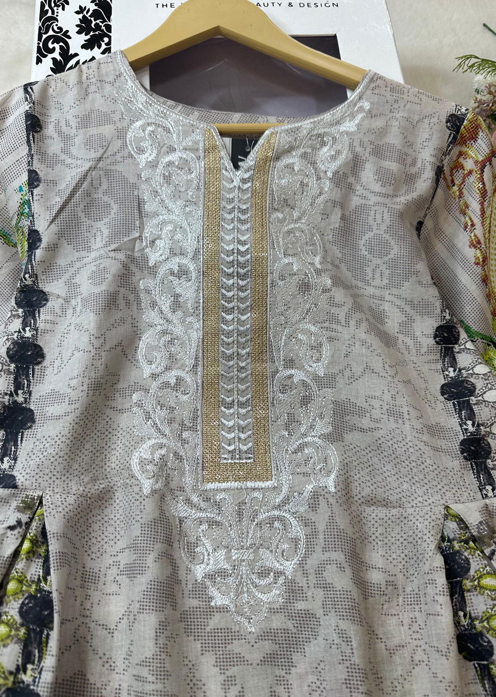 AMT48012 - Grey Readymade Lawn Suit - Image 6