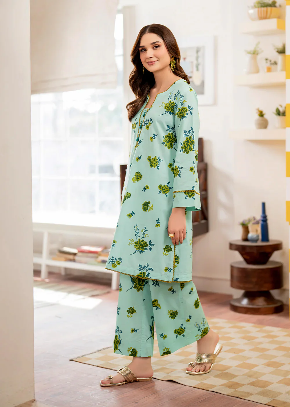 Aqua - Readymade 3 Piece Garnet Suit - Image 6