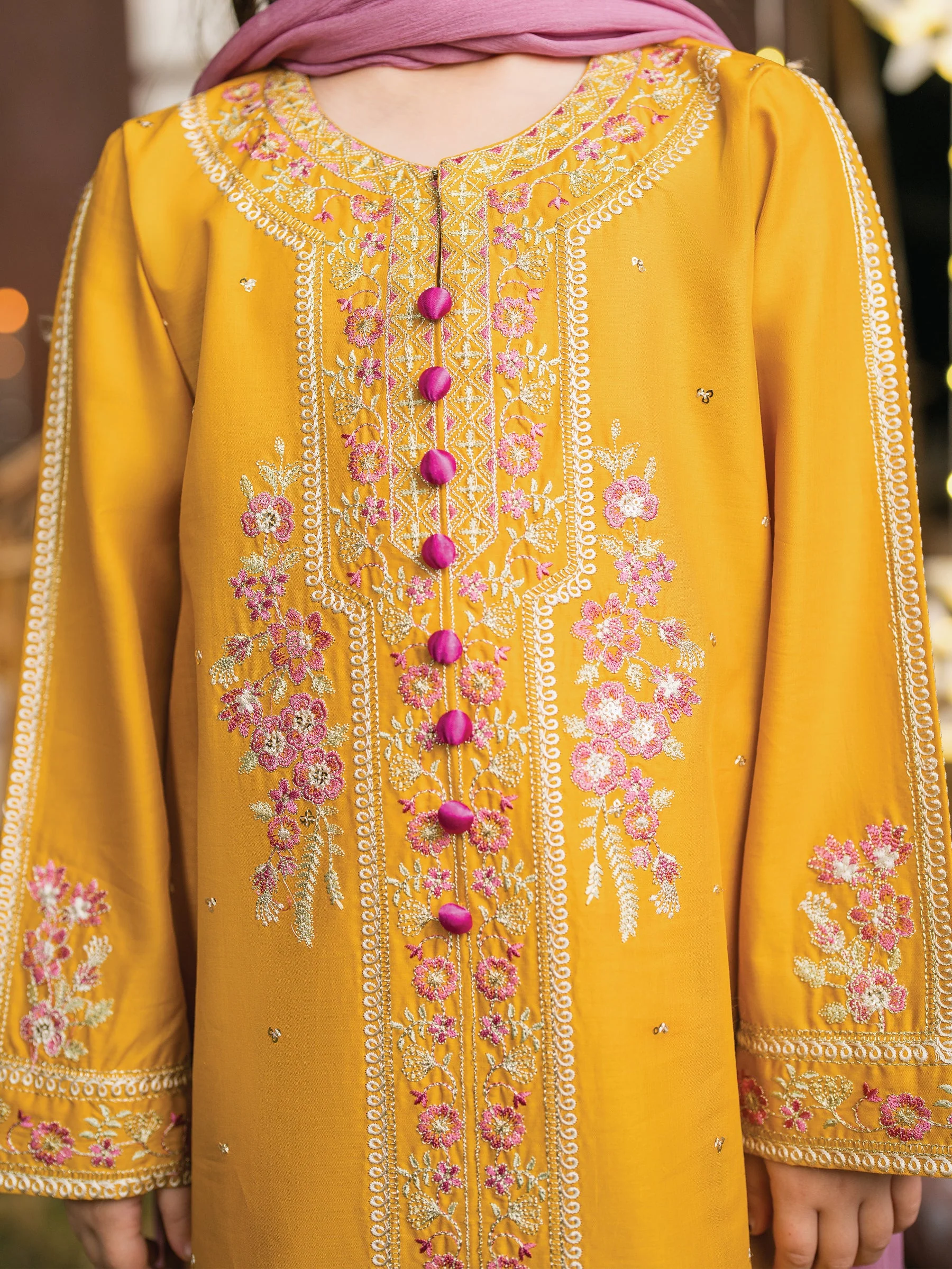 AREEB Garnet - Readymade 3 Piece - Image 6