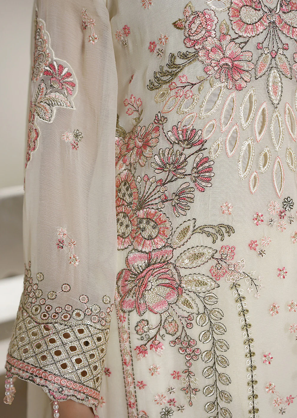 AZ-06 Cream Floral Embroidered Chiffon Suit - Image 4