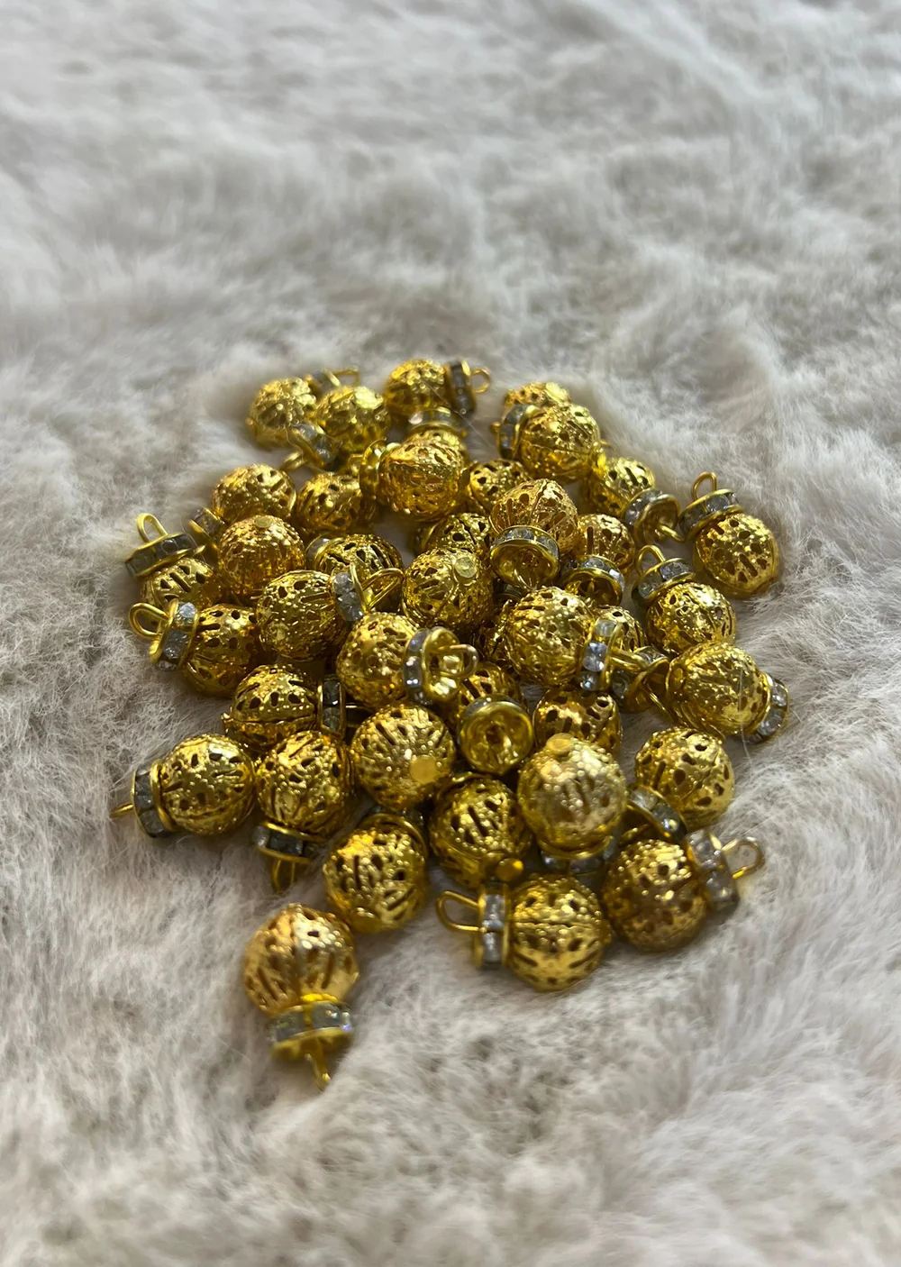 BD-18 - 4 x Beads - Pakistani Indian ethnic Beads