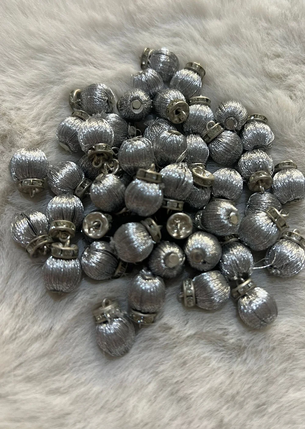 BD-21 - 4 x Beads - Pakistani Indian ethnic Beads
