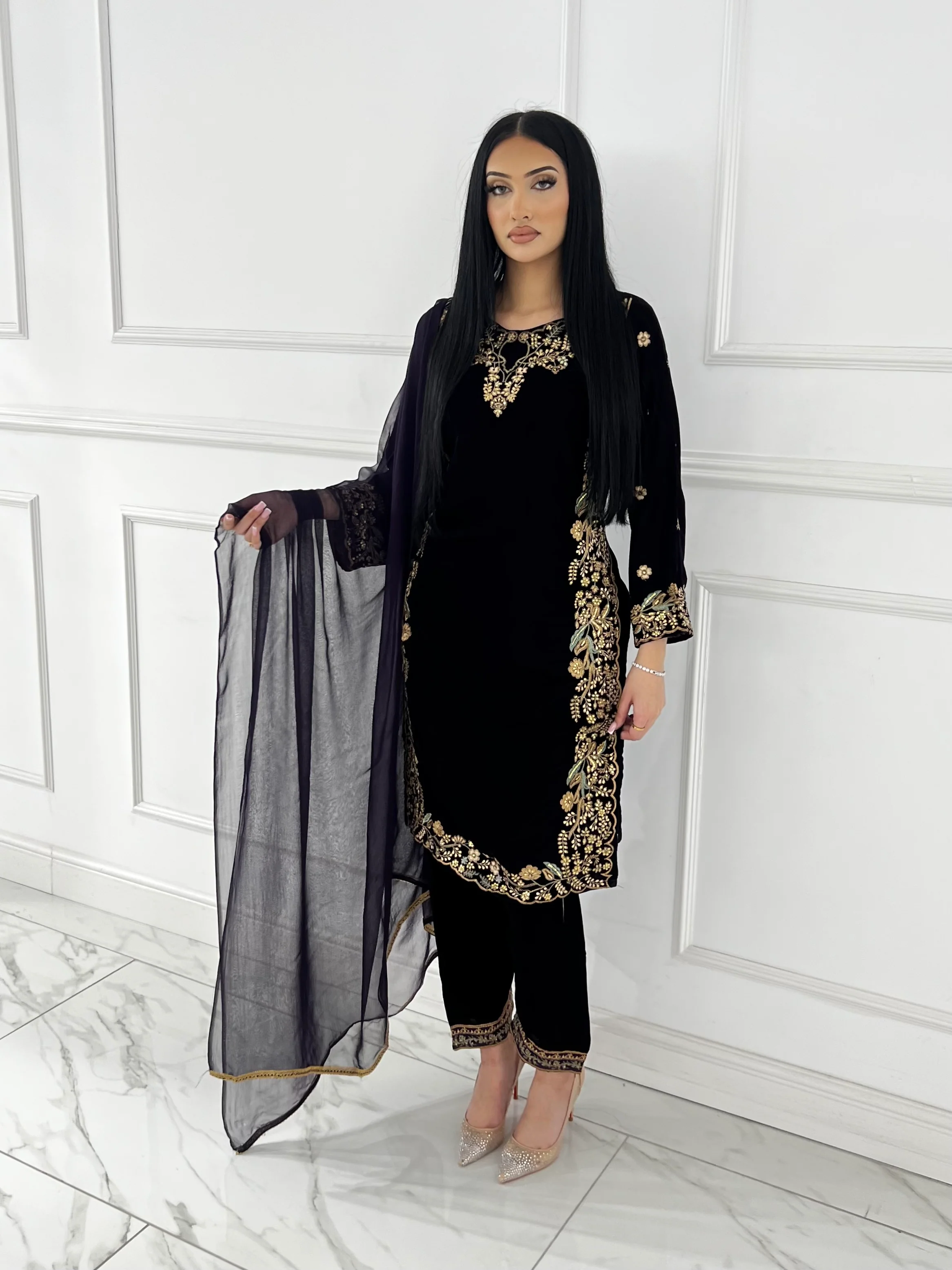 BPH-205  - Readymade Velvet Suit Mummy n Me - Image 10