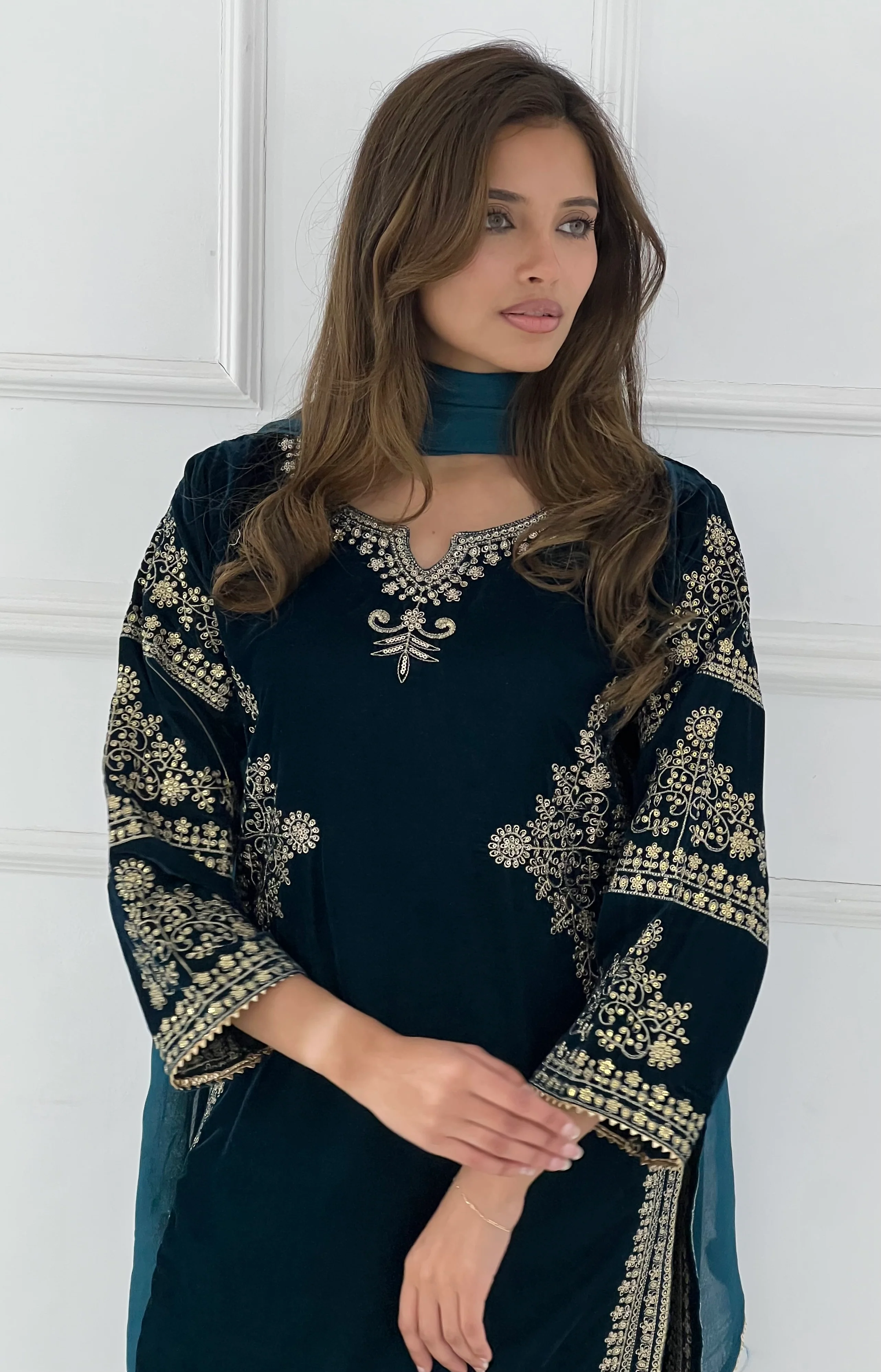 BPH-210 - Readymade Velvet Suit - Image 13