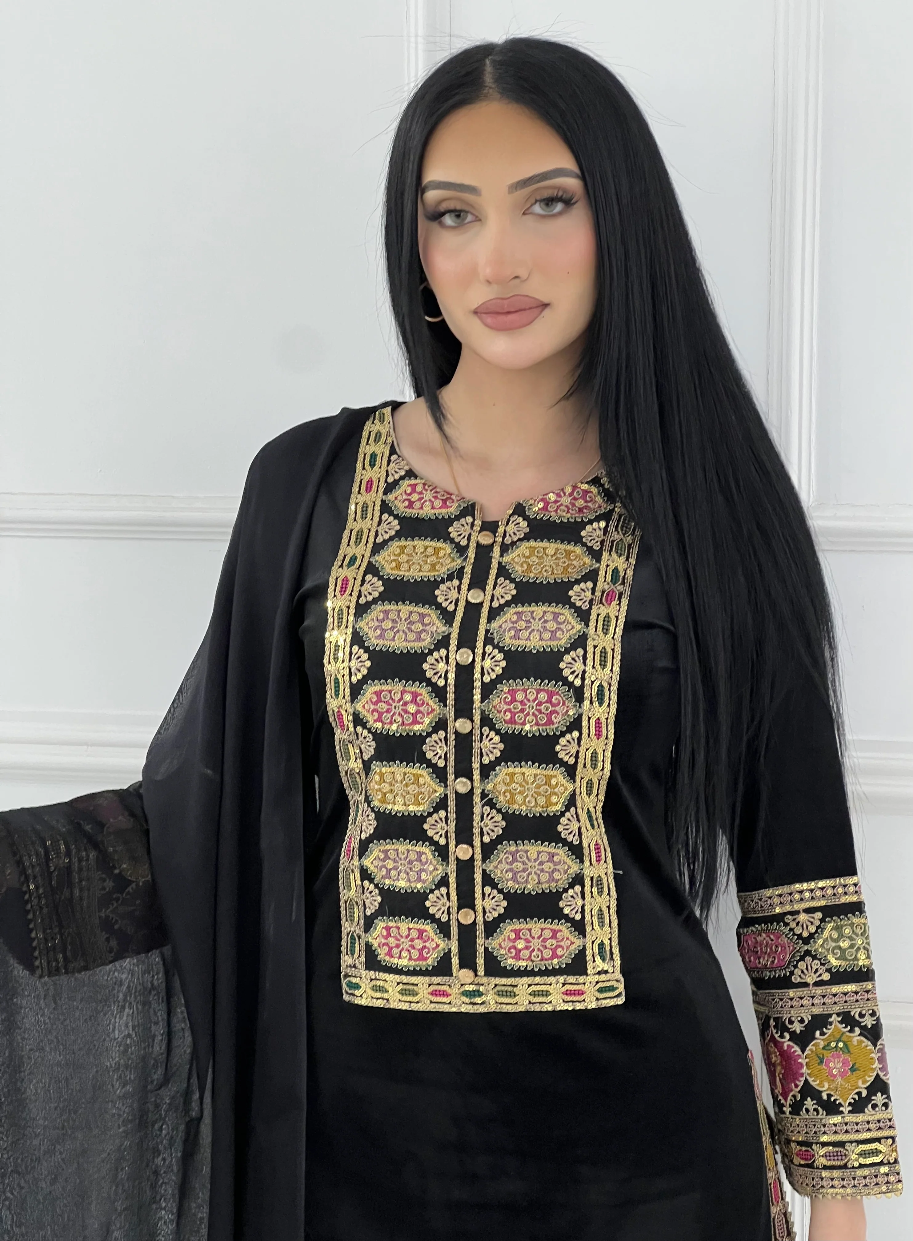 BPH-211 - Readymade Velvet Suit - Image 6
