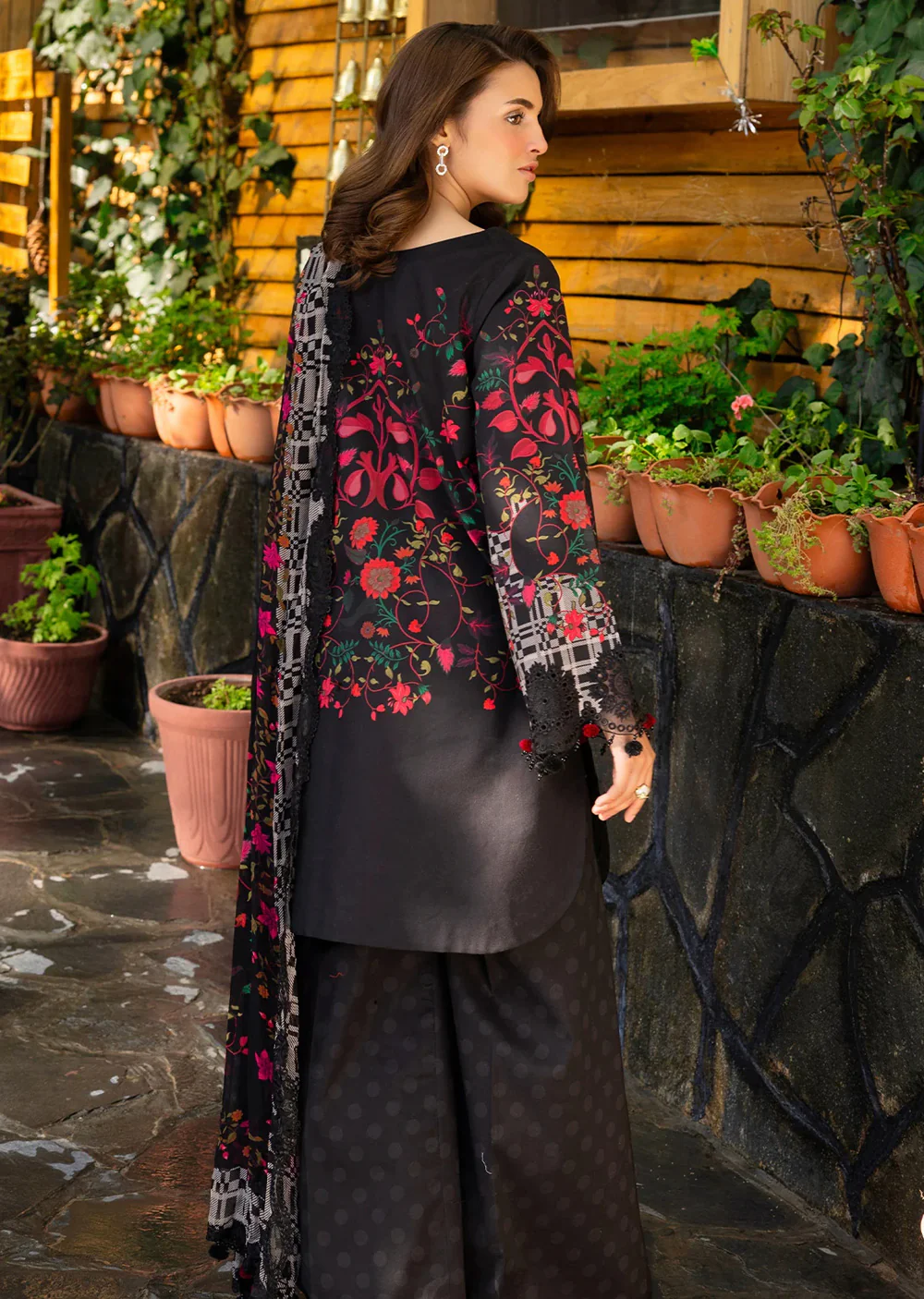 CRB6-11-RANG-E-BAHAR CHARIZMA SUIT - Image 2