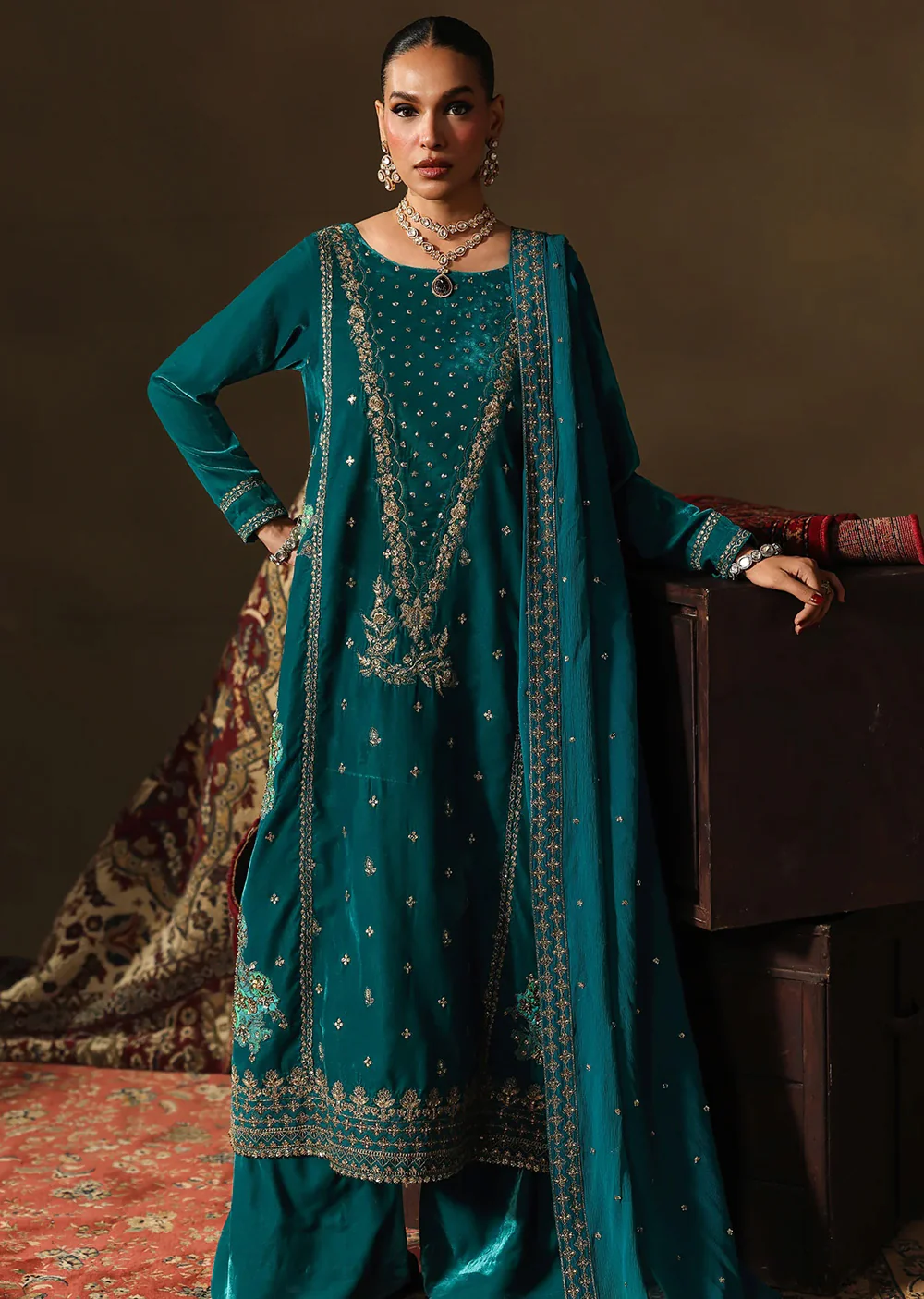 CVT5-07 Unstitched Premium Velvet SUIT 2025
