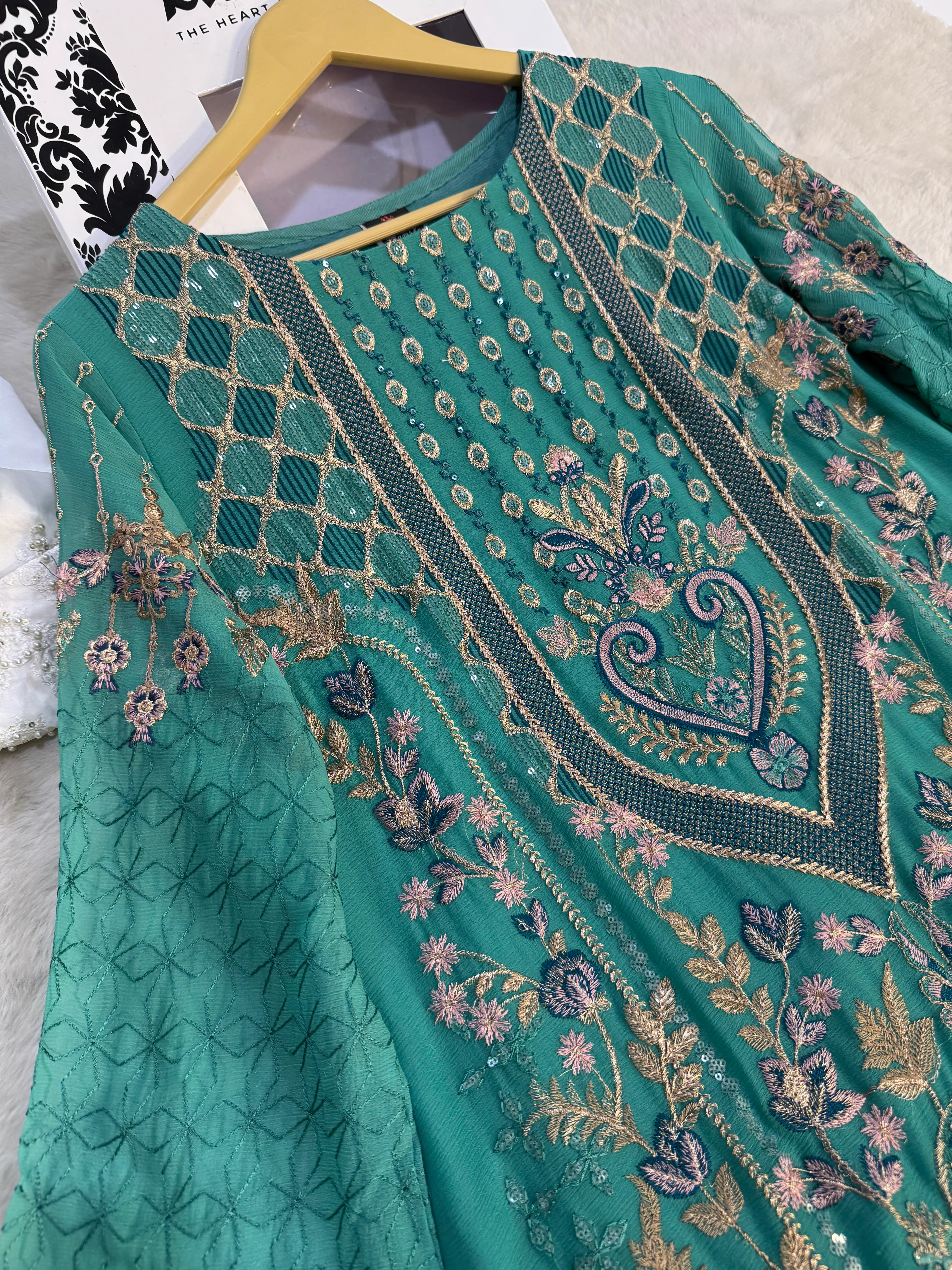 D-9992 - Readymade - Ramsha Chiffon Outfit - Image 11