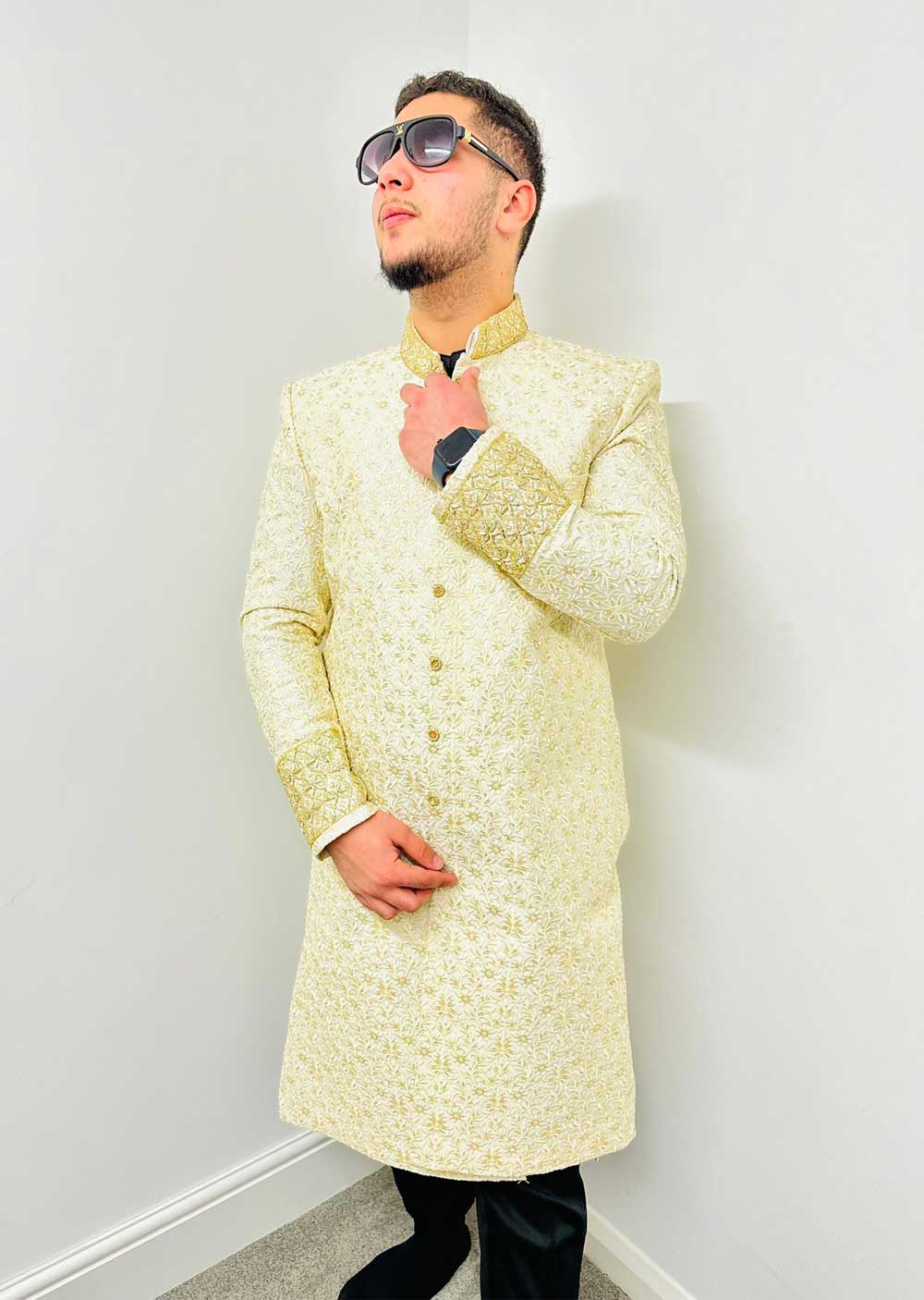 DH104 Cream Mens Sherwani