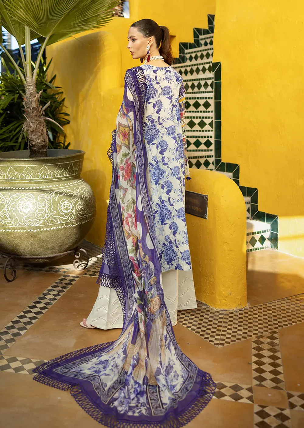 ELFH-05-B - Elaf Signature Embroidered Lawn Collection 2025 - Image 2