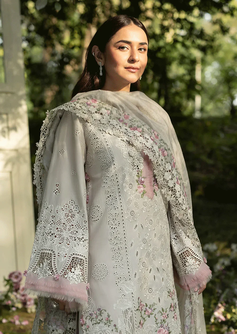 ELQ-1A ELAF LUXURY LAWN - Image 3