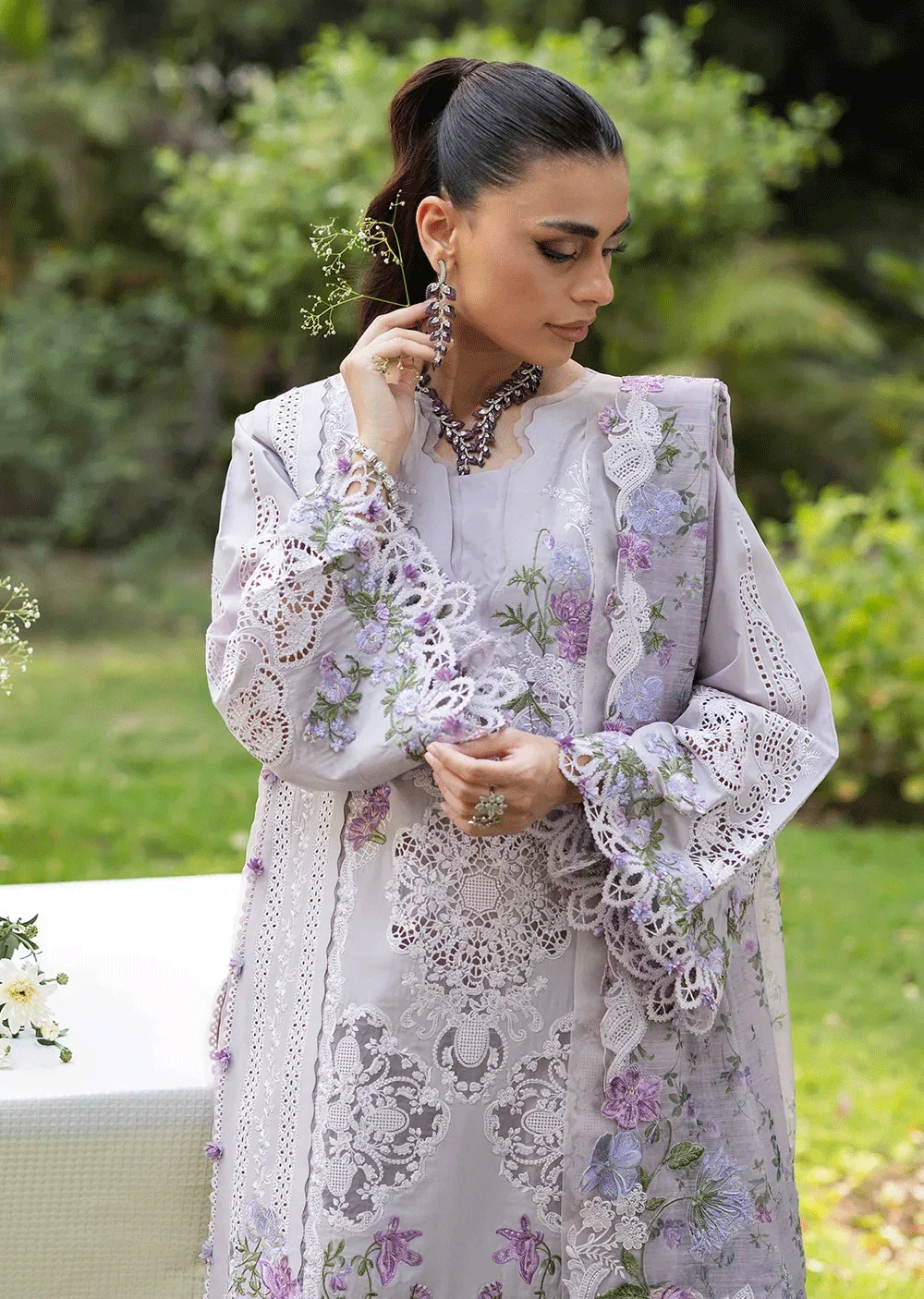 ELQ-4B ELAF LUXURY LAWN - Image 3