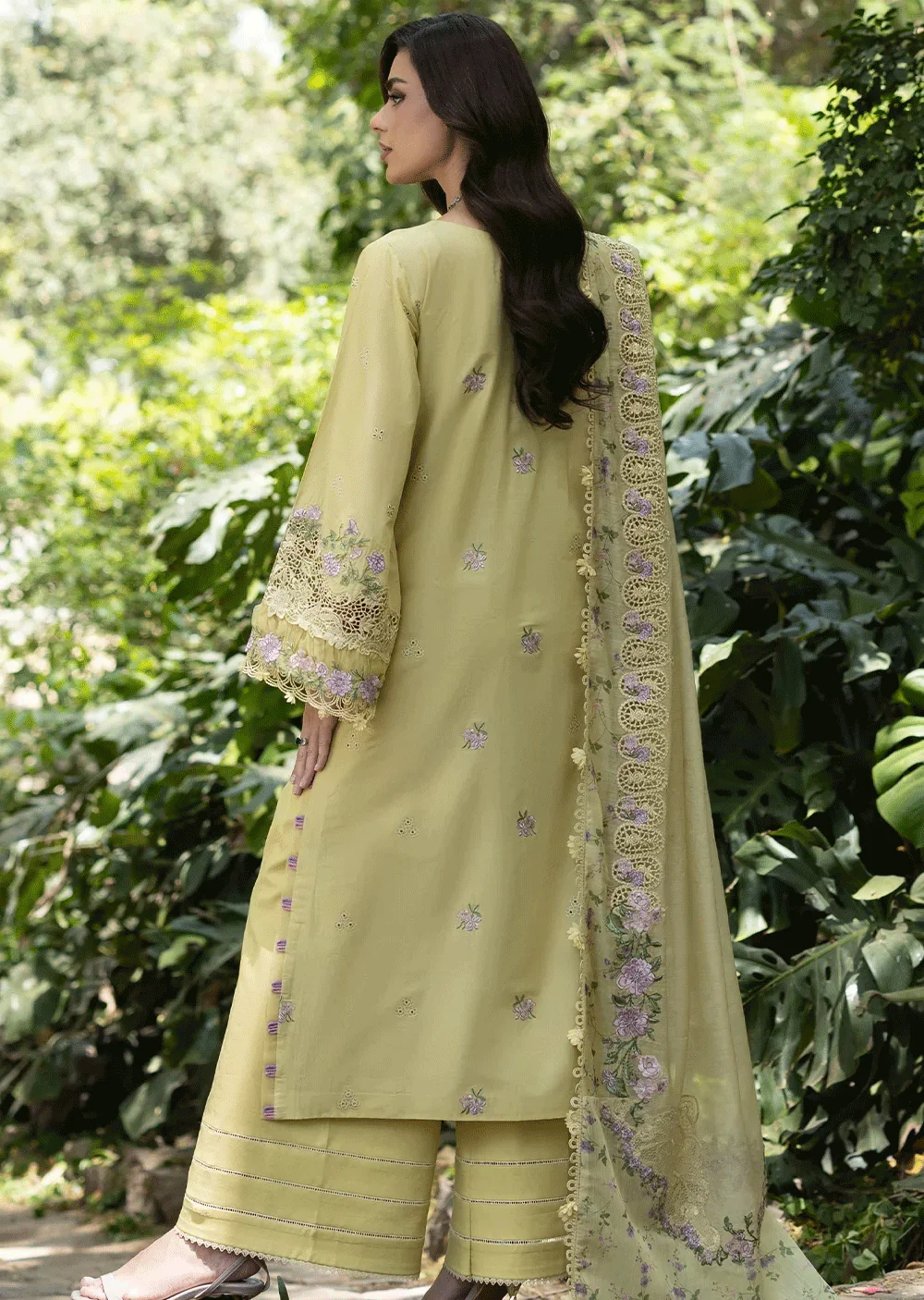 ELQ-7A ELAF LUXURY LAWN - Image 2