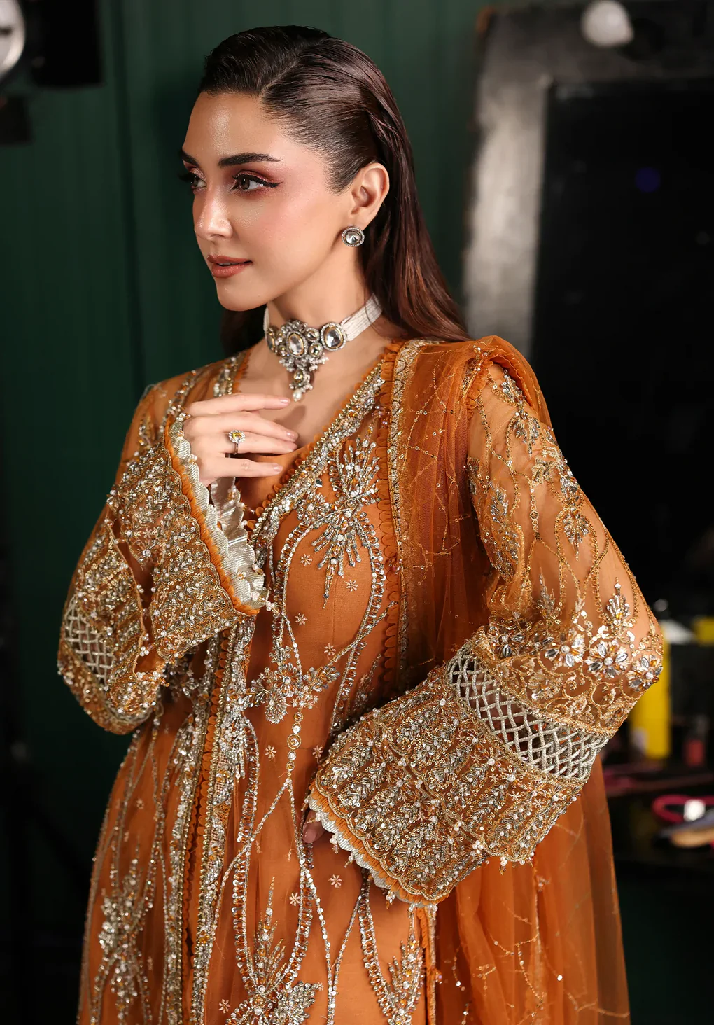 ESH-09 -ELAF STARDOM - Formal Handwork '25 - Image 5
