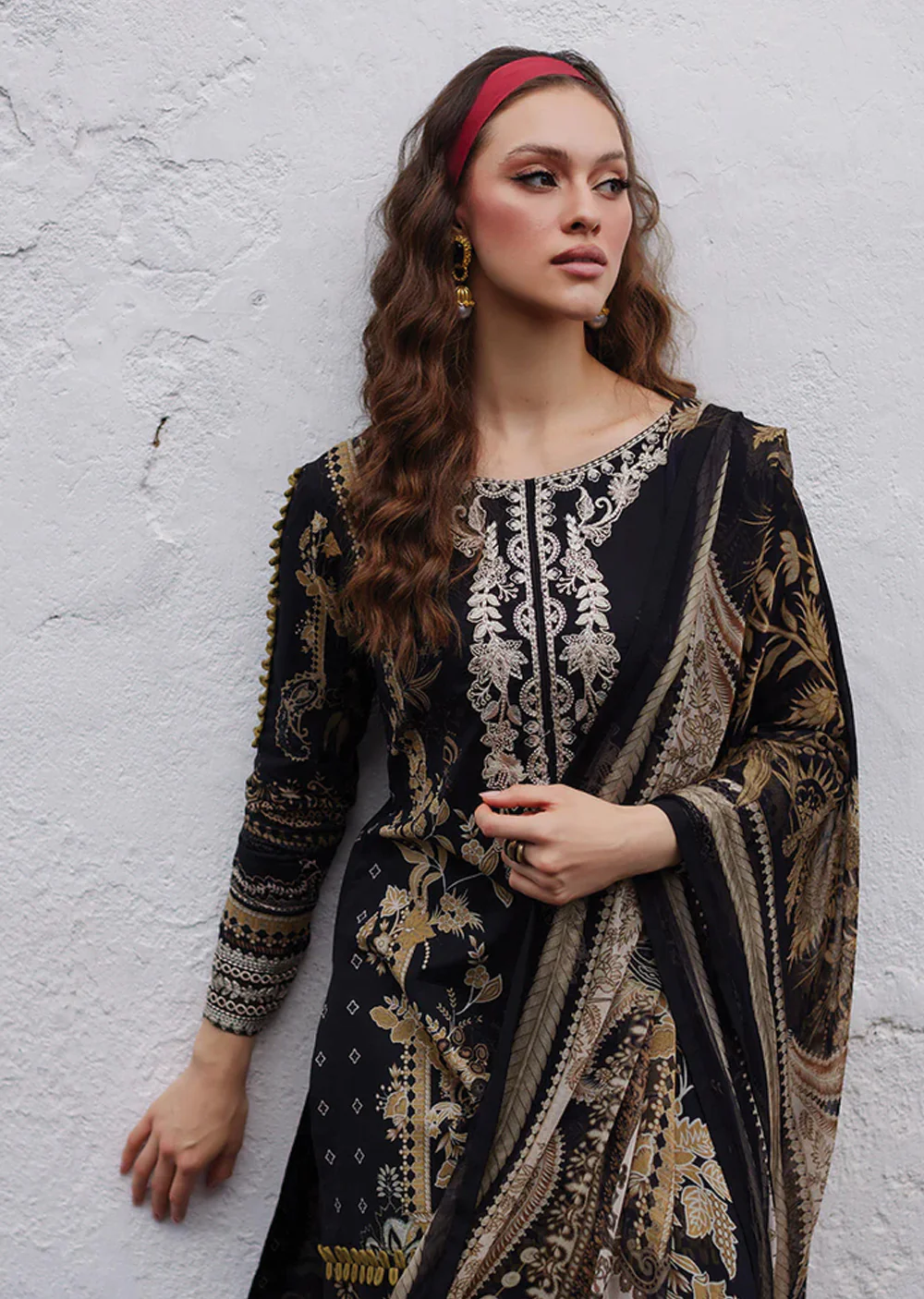 GLSFT-08 - Amiri - Gulaal Saffira Lawn Collection 2025 - Image 2