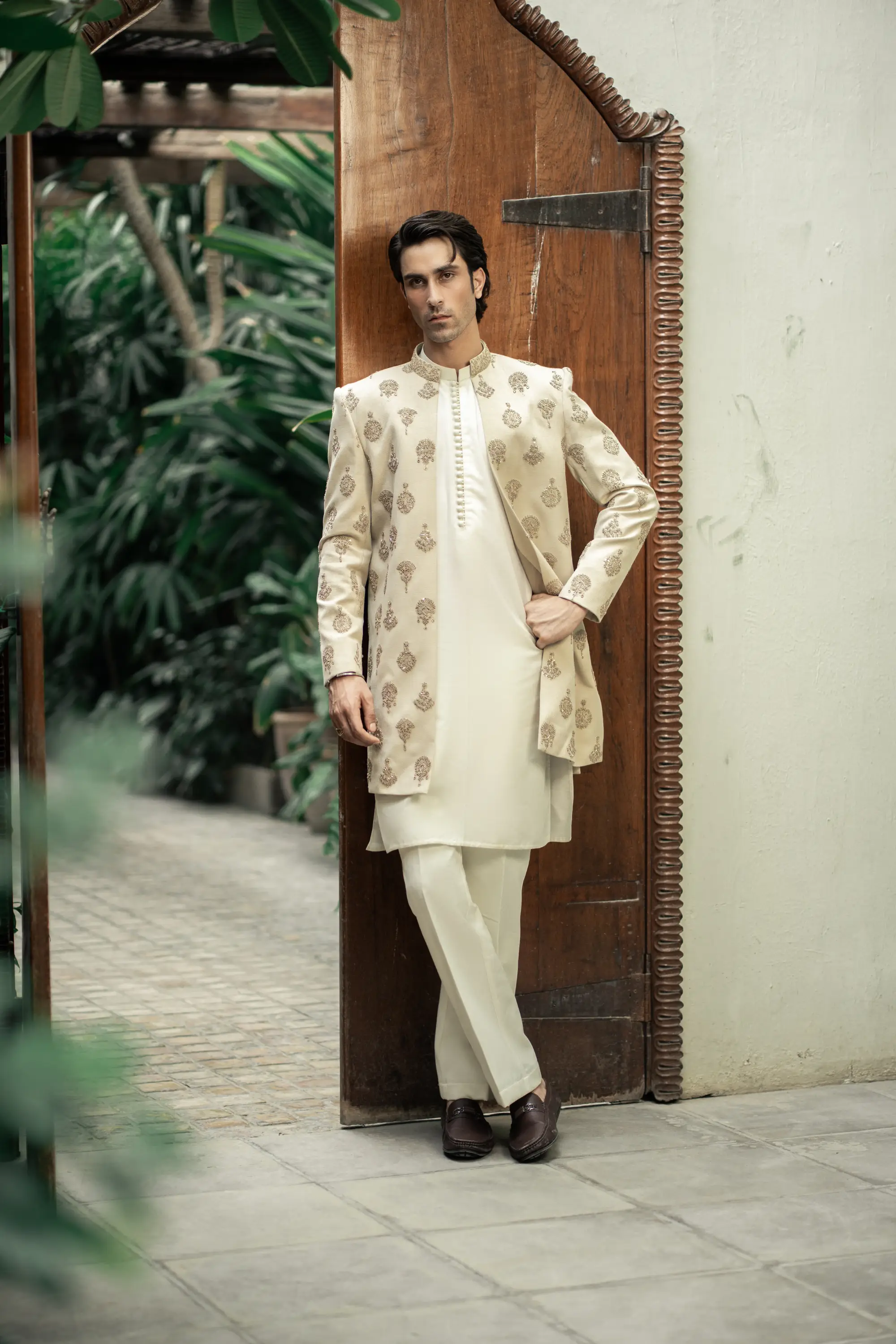 GS-5151 Readymade Front Open Sherwani with Inner Suit 2025 - Image 2