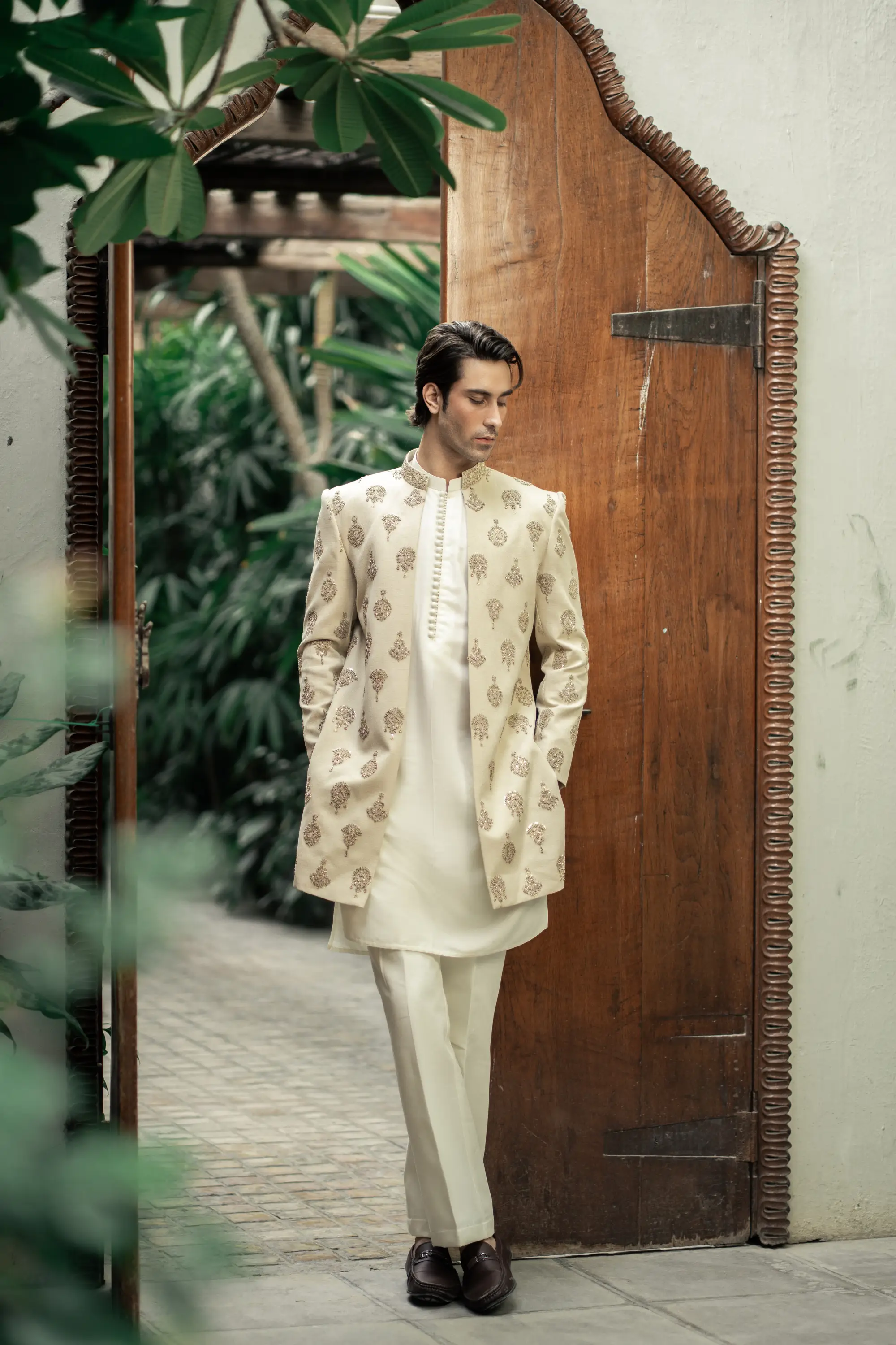 GS-5151 Readymade Front Open Sherwani with Inner Suit 2025 - Image 3
