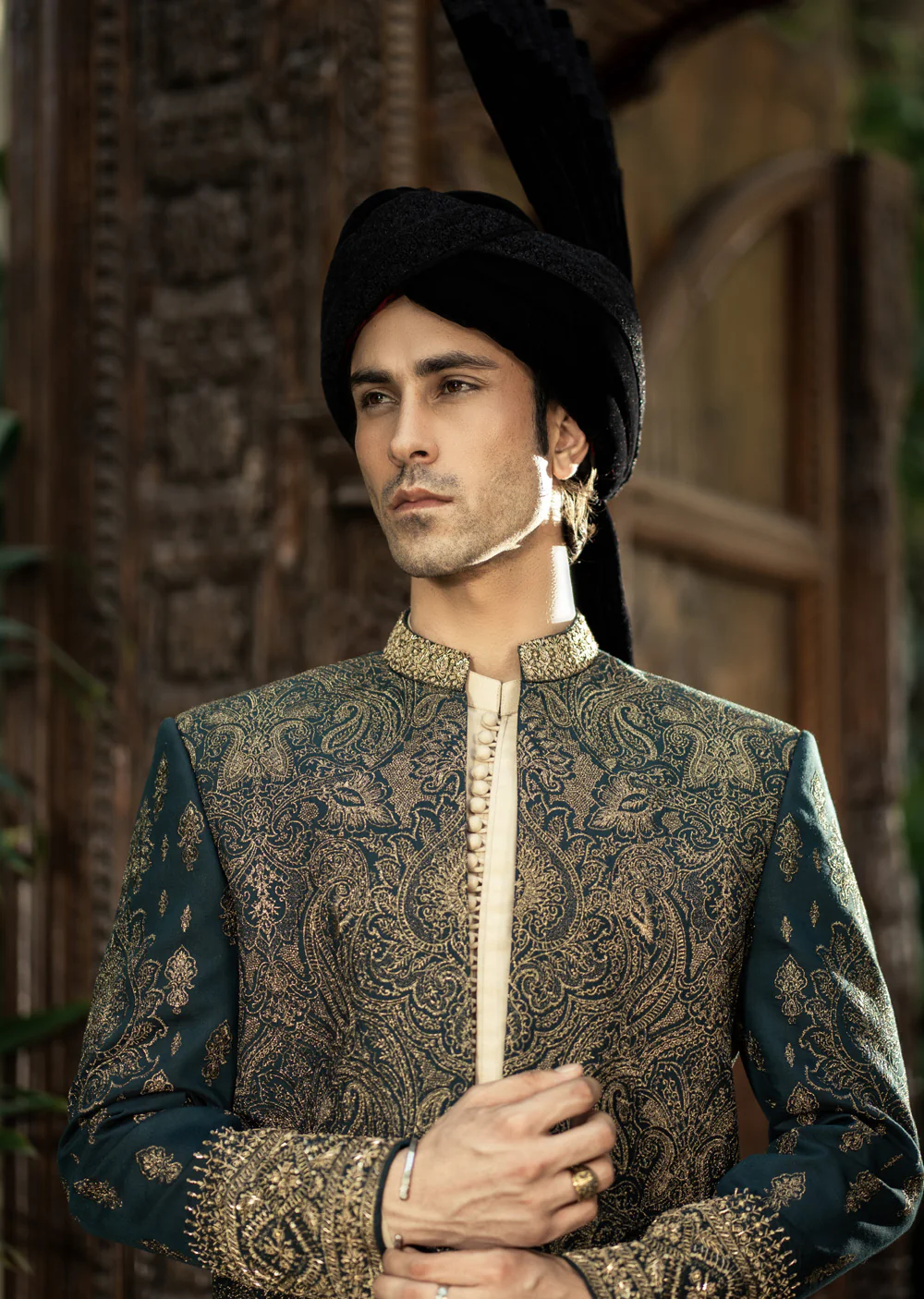 GS-5156 Readymade Front Open Sherwani with Inner Suit 2025 - Image 4