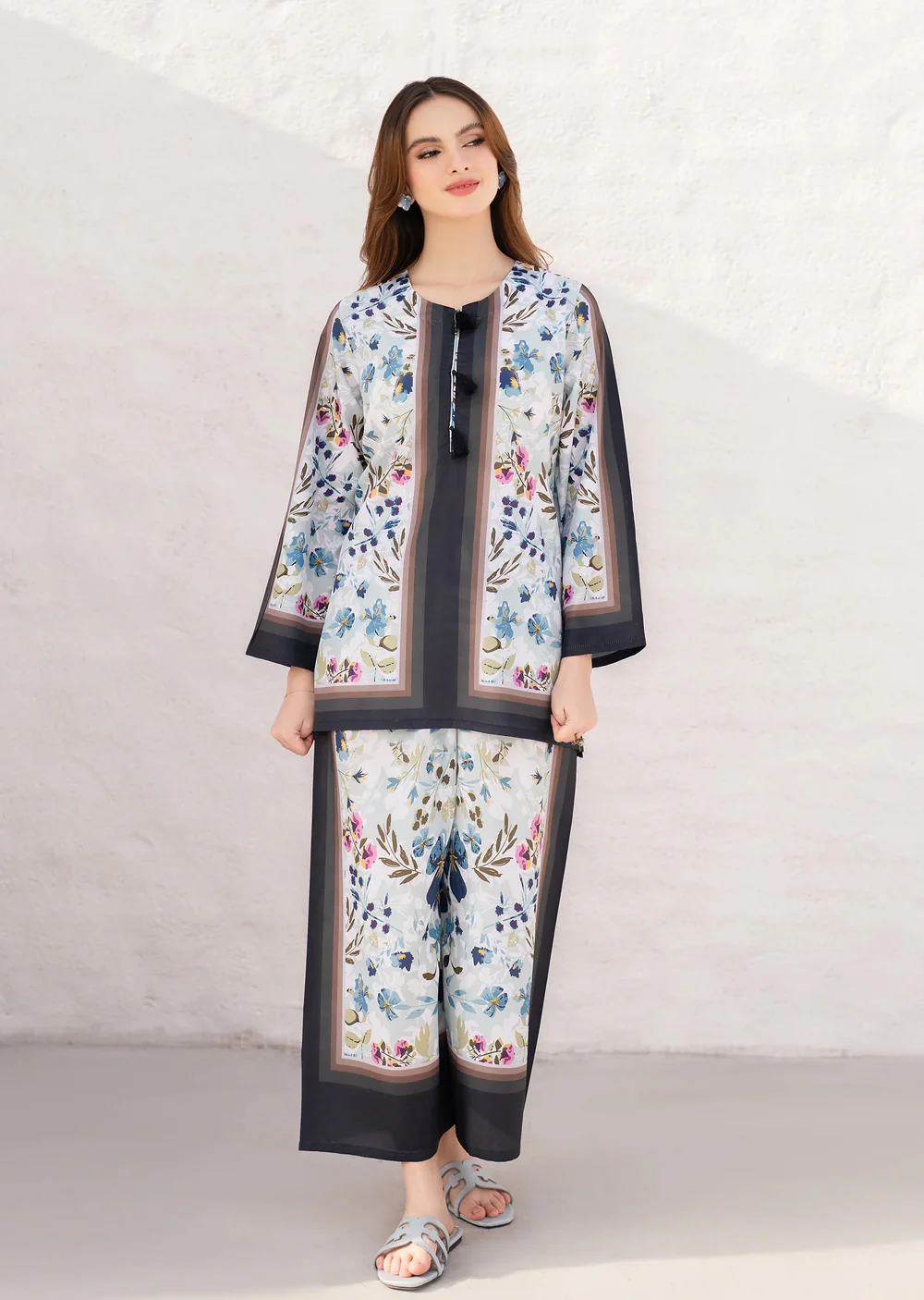 GUYR-14 - Floral/Blue - Selene - Readymade Suit by Garnet 2024 - Image 5