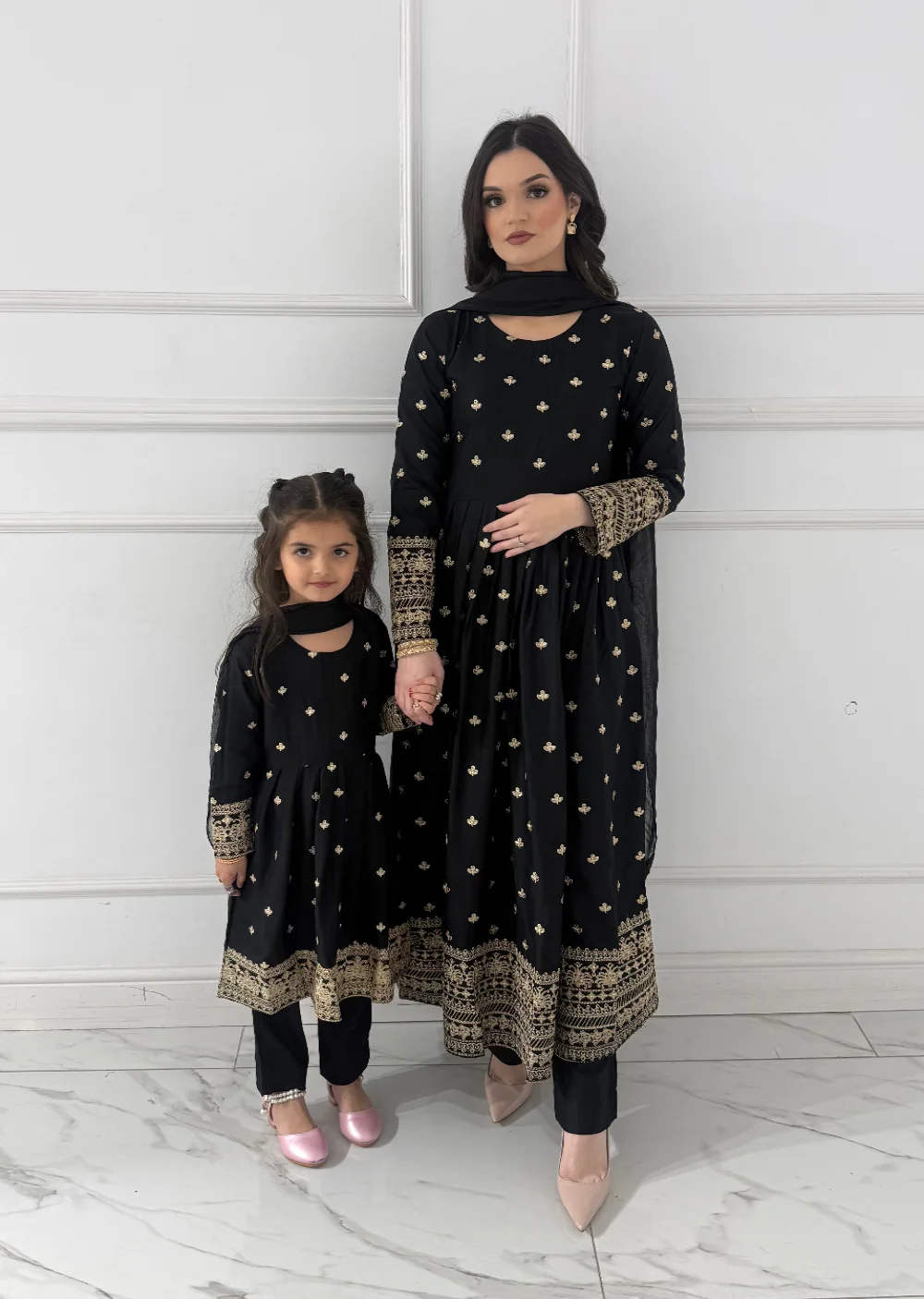 HK350 Readymade LINEN Mummy n Me Dress - Image 2