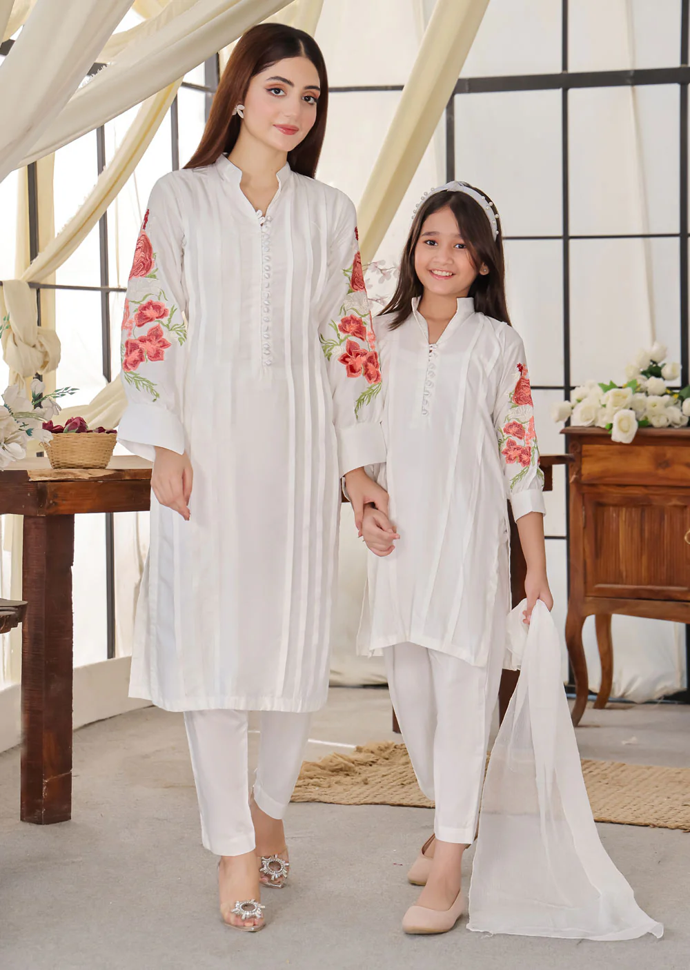 HK232 Paladin - White Linen Mummy n Me Readymade Suit