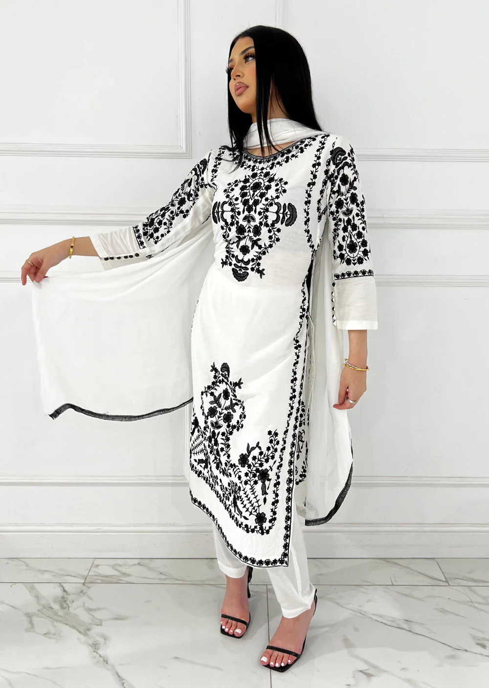 HK280 - Zareen - Mummy n Me Linen Outfit - Image 5