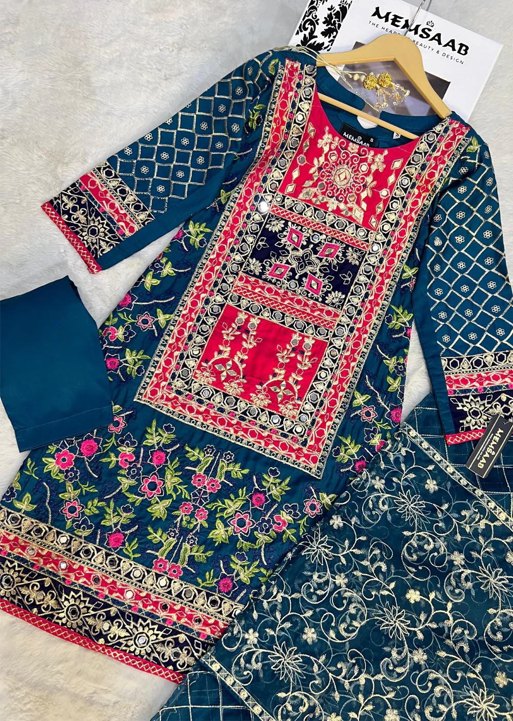 HK281 A- Shenshai - Multi Linen Mirror Outfit