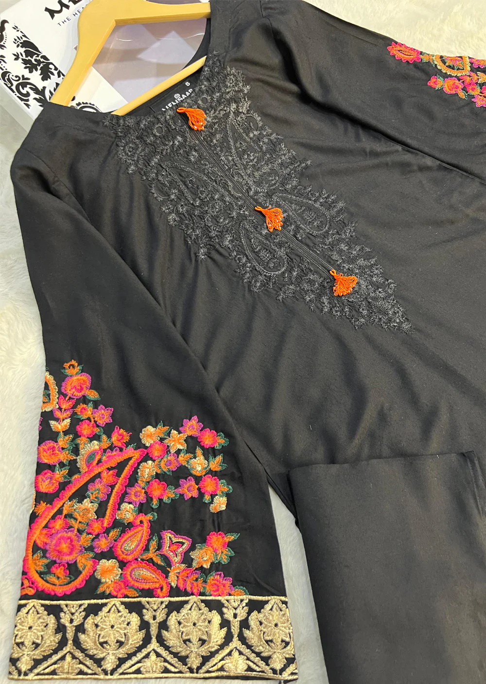 HK285 - Rosemary - Black Linen Suit - Image 3