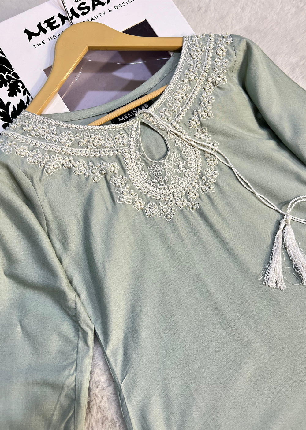 HK286 - Ima - Mint Linen Suit - Image 3