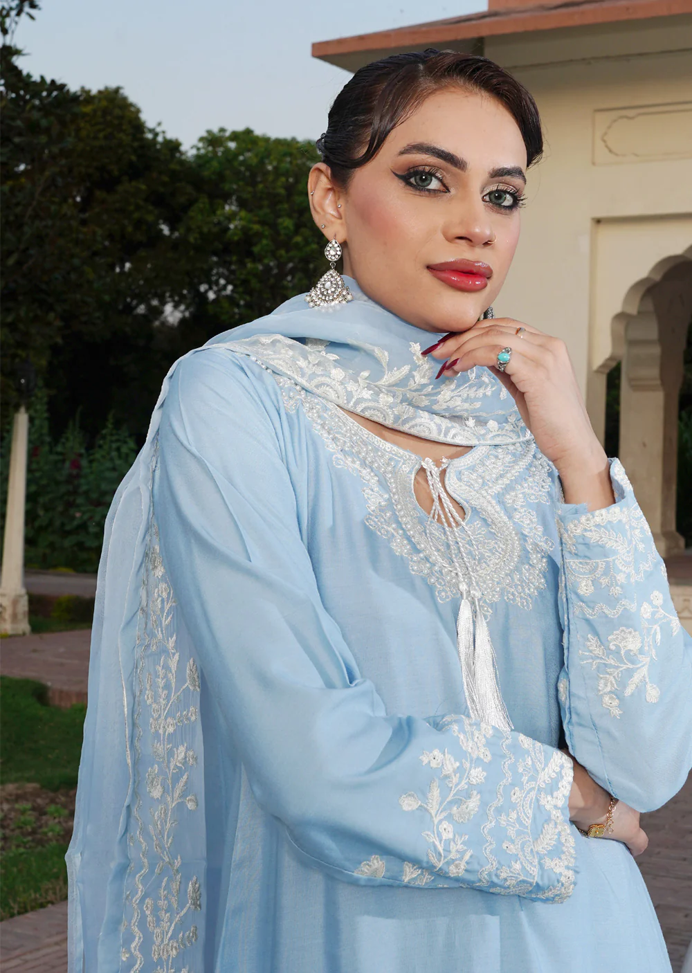 HK286 - Ima - Blue Linen Suit - Image 6