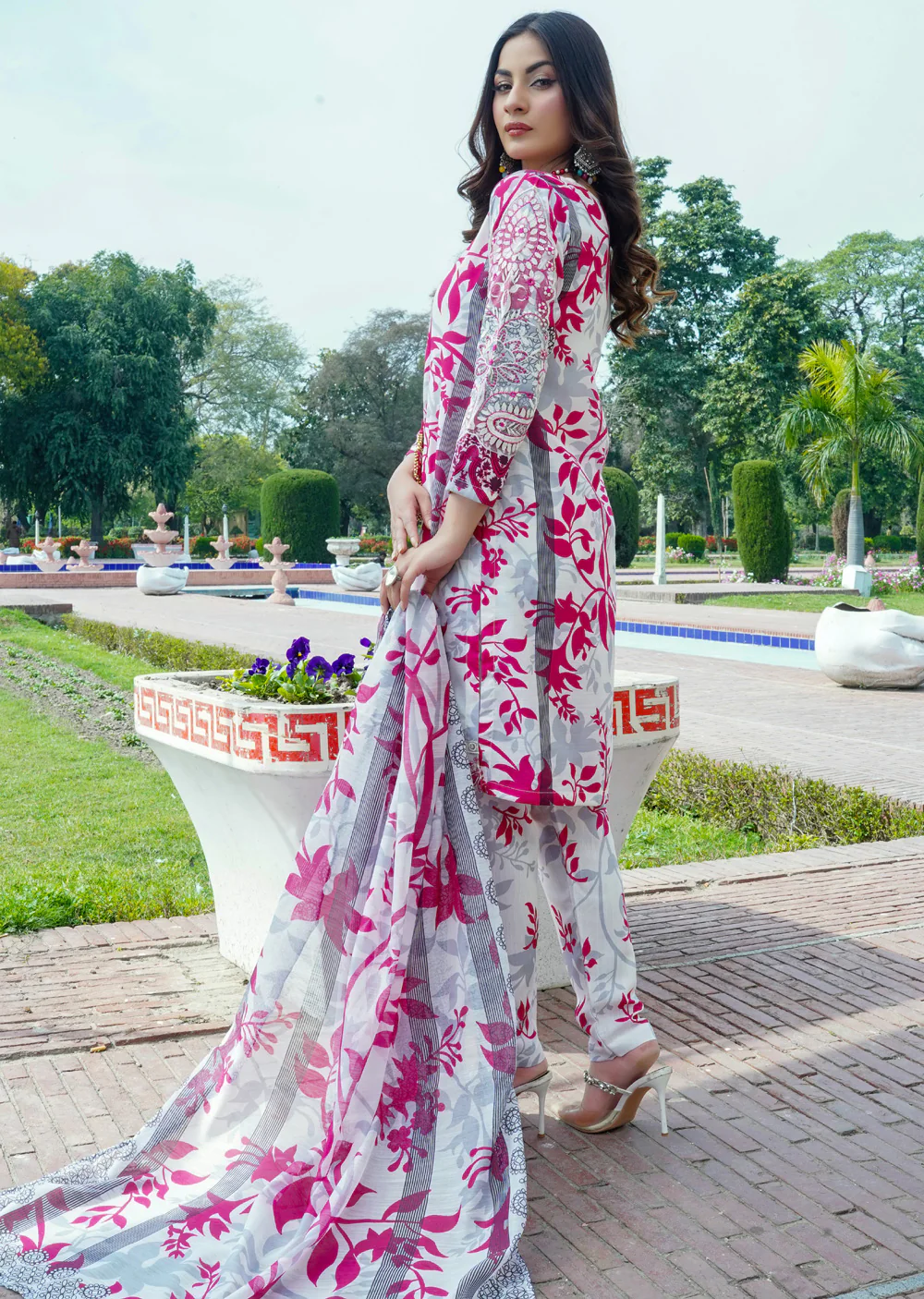HK296 - Readymade HK Outfit - Image 12