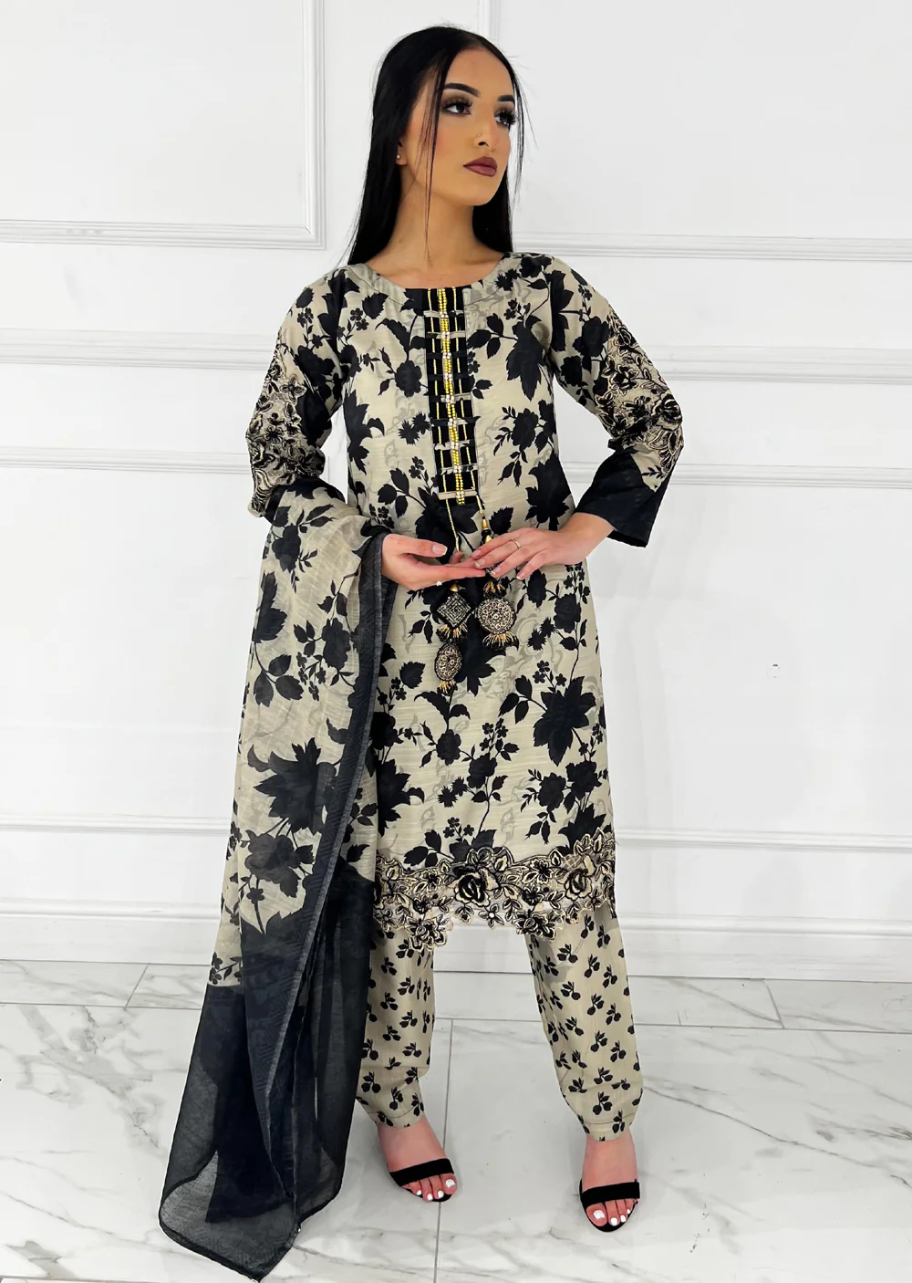 HK296 - Readymade HK Outfit - Image 18