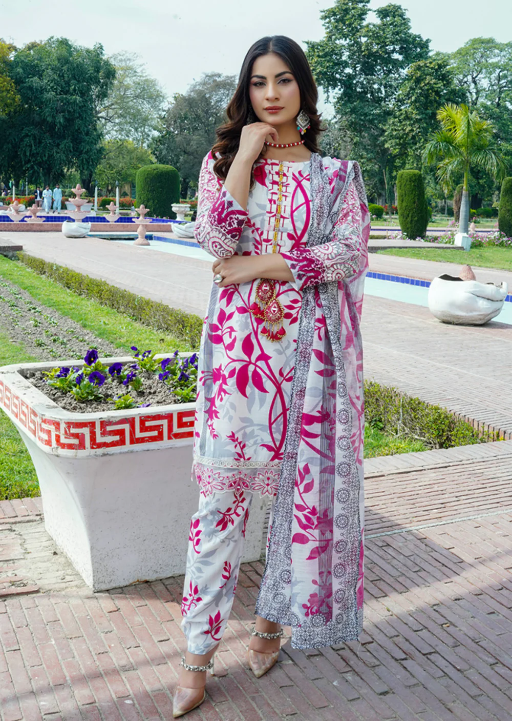 HK296 - Readymade HK Outfit - Image 3