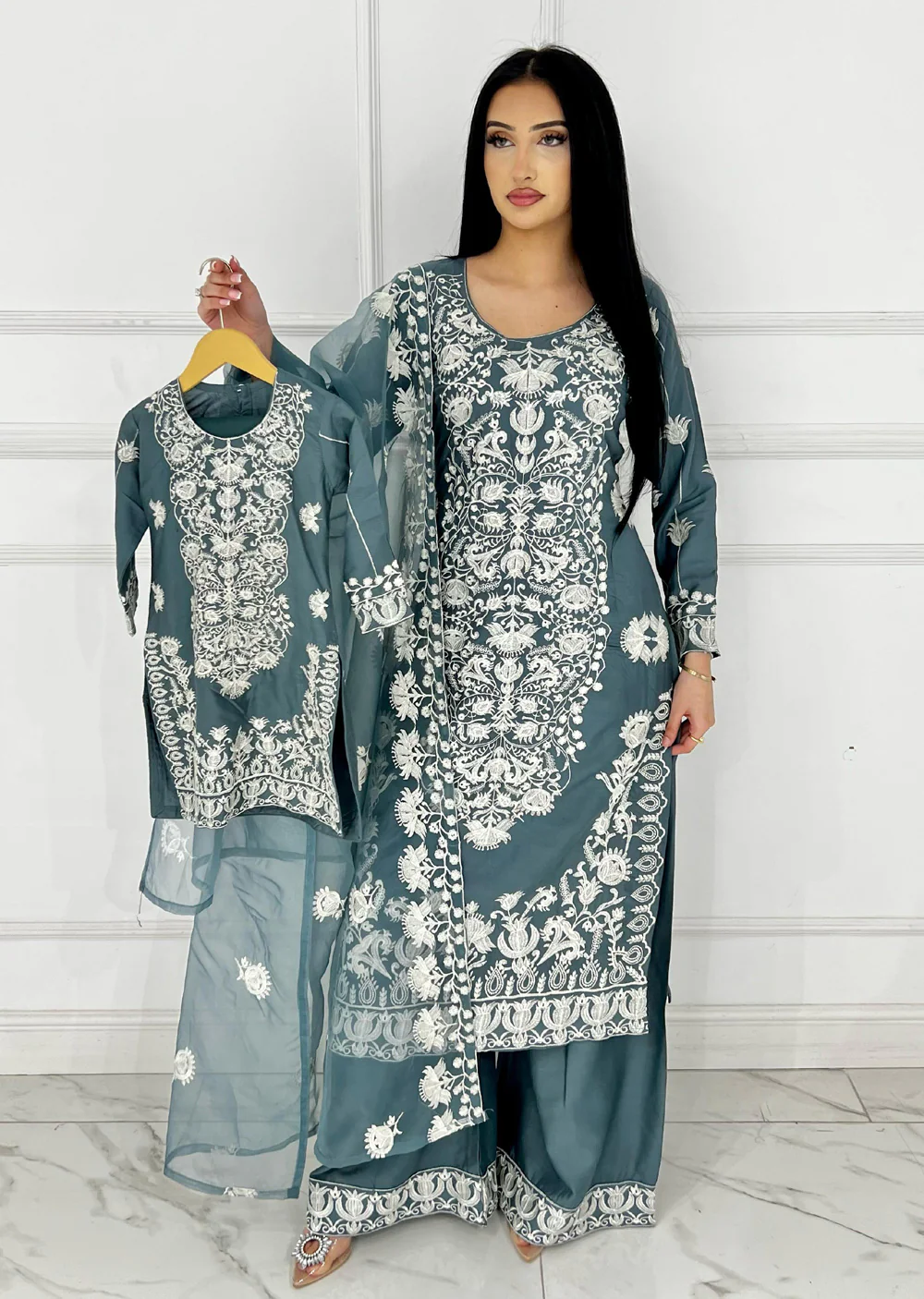 HK300 Readymade - Mother & Daughter Linen Outfit 2025 - Image 5