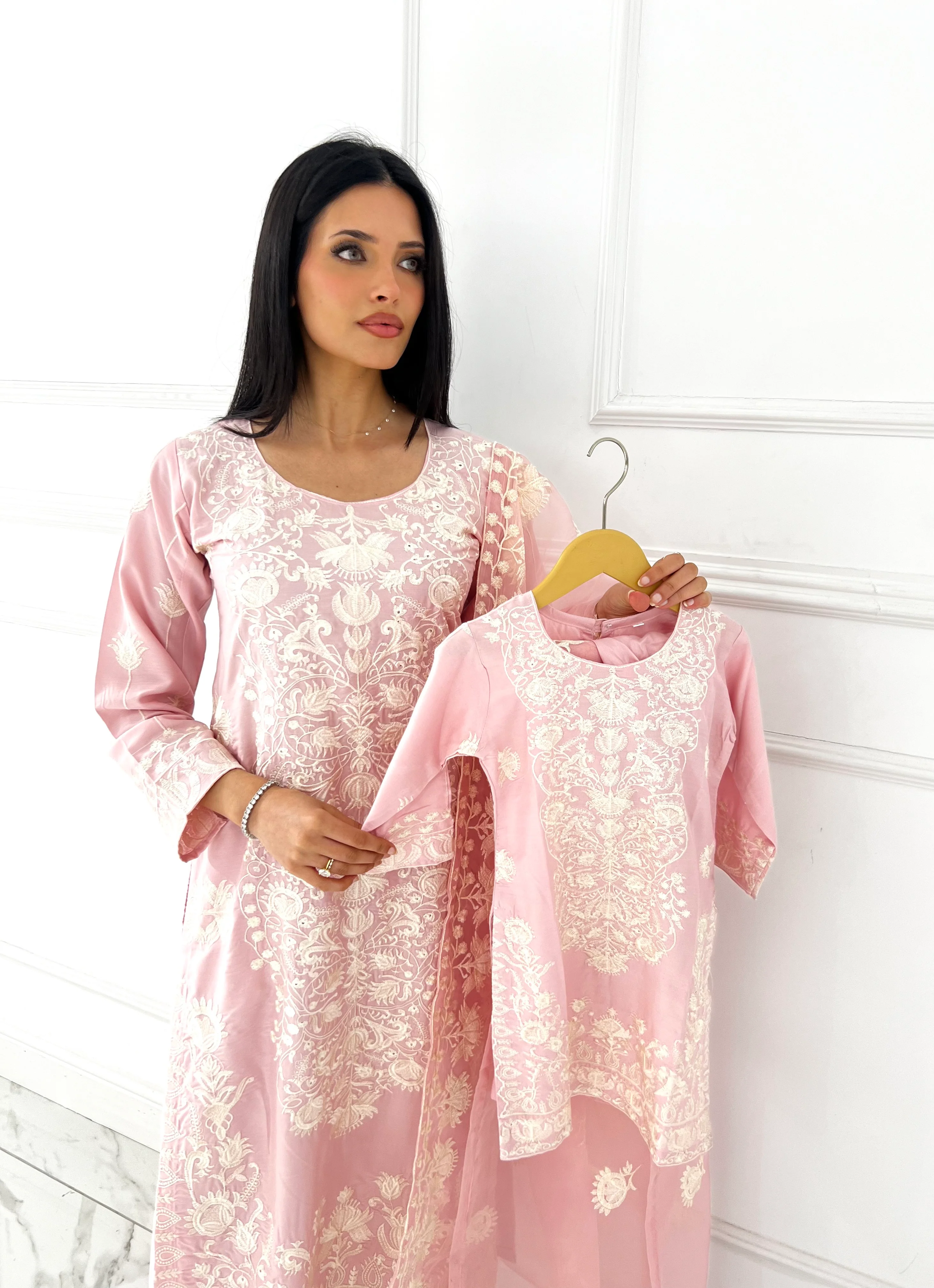 HK300 Readymade - Mother & Daughter Linen Outfit 2025 - Image 8