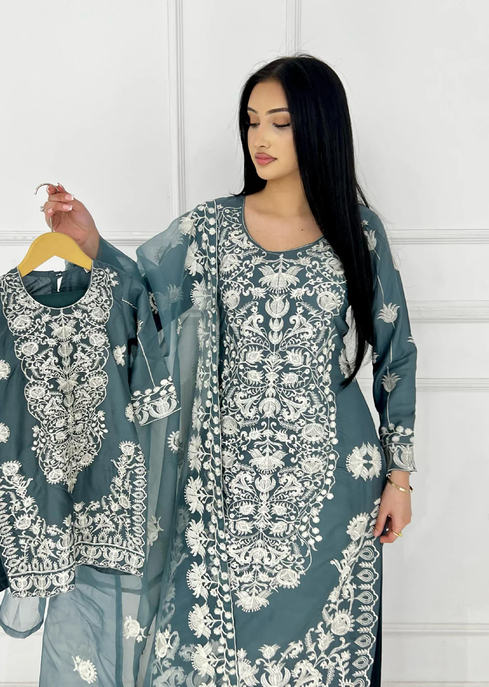 HK300 Readymade - Mother & Daughter Linen Outfit 2025 - Image 9