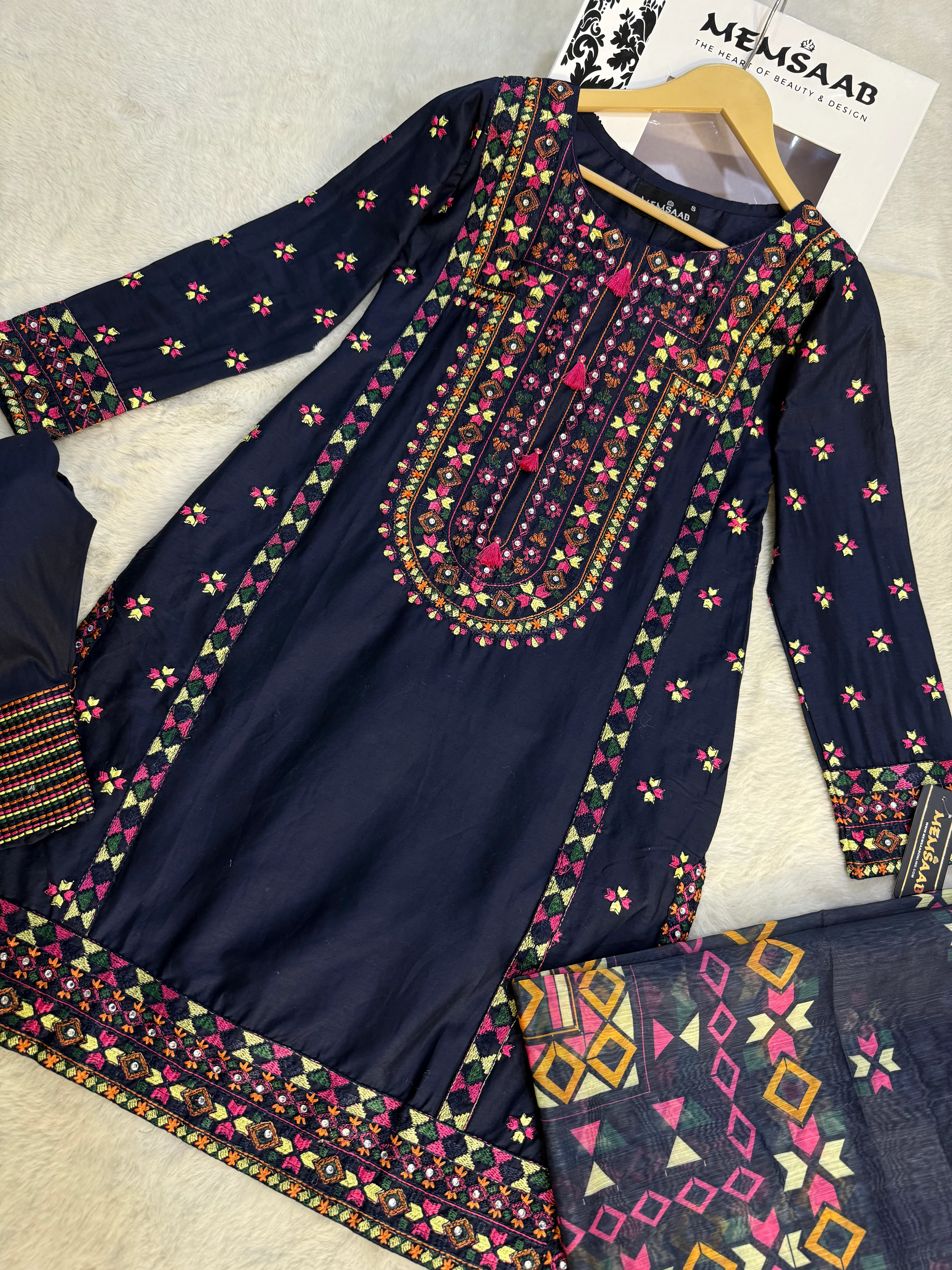 HK321 - 391 - Readymade Cotton Mummy n Me Outfit - Image 6