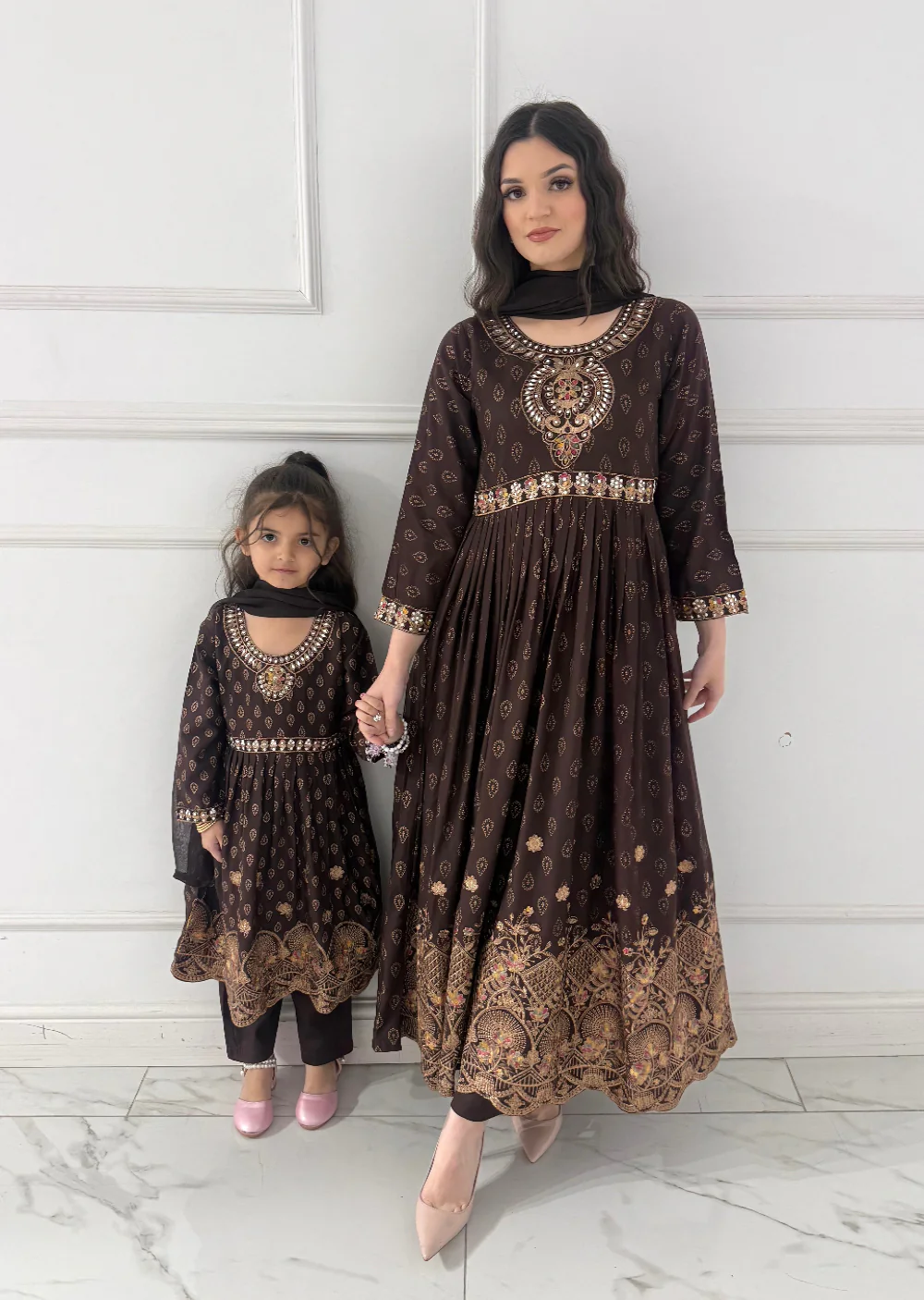 HK374 ReadymadeLINEN Outfit 2026