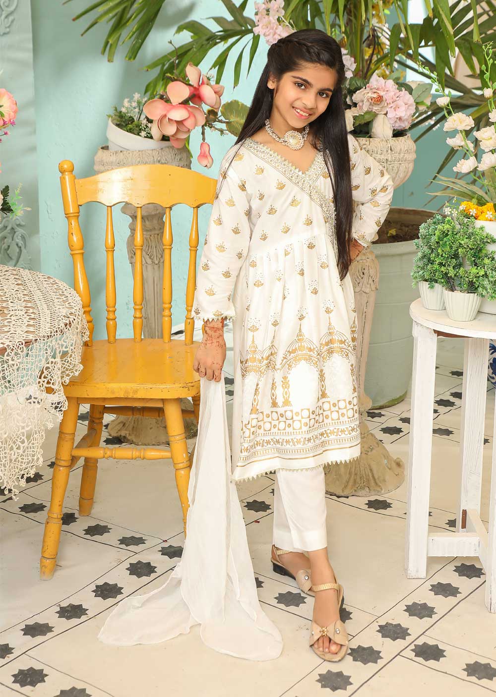 HK76 Xaolin Readymade White Linen Mother & Daughter Dress - Image 3
