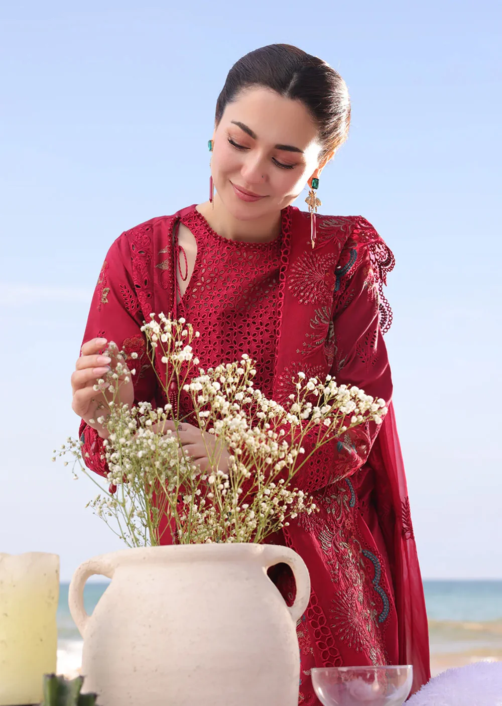 HNA-82 - Iswa - Hania Luxury Lawn Collection 2025 - Image 4