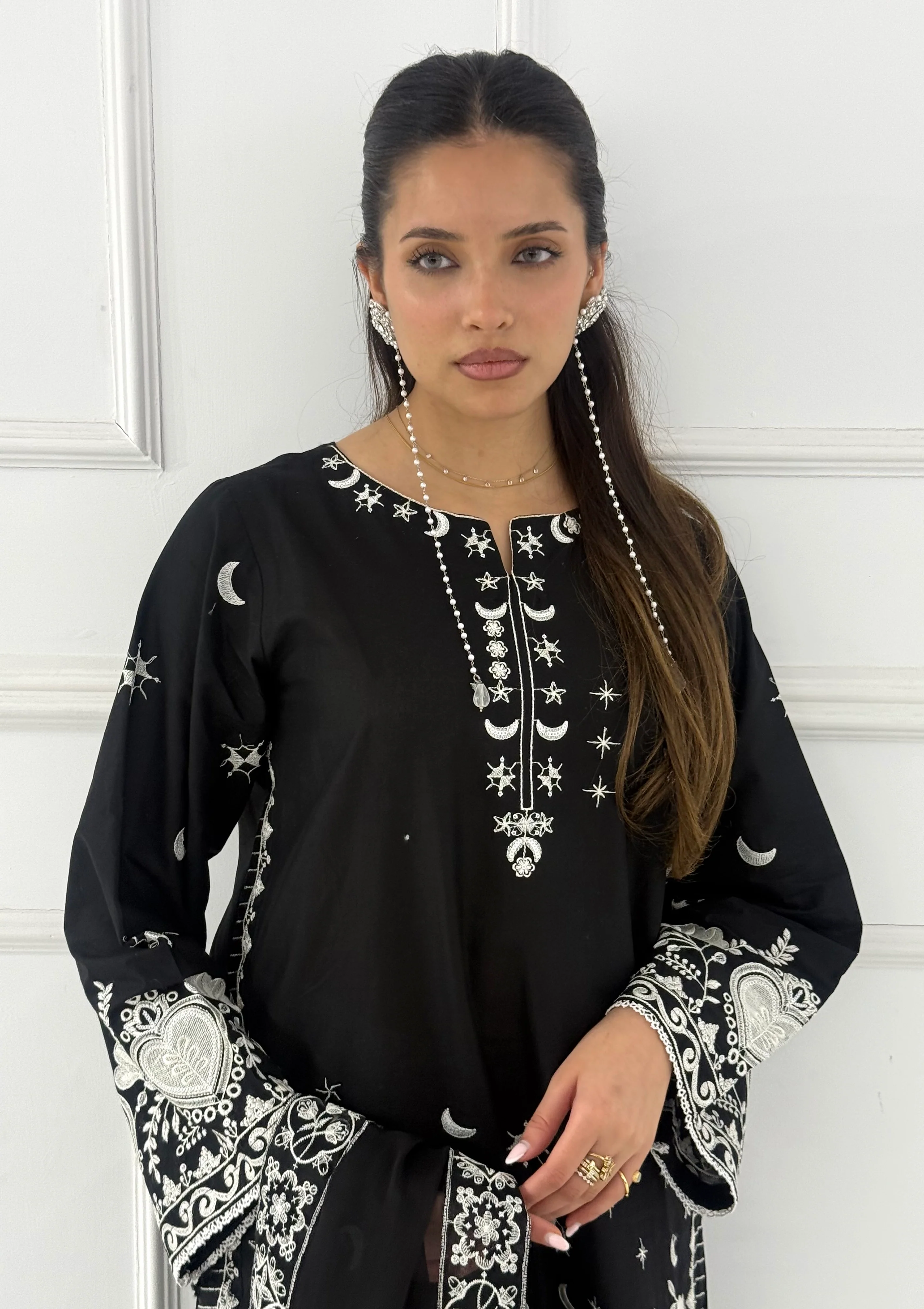 HRM64-3 Piece Embroidered Lawn Ensemble - Image 6
