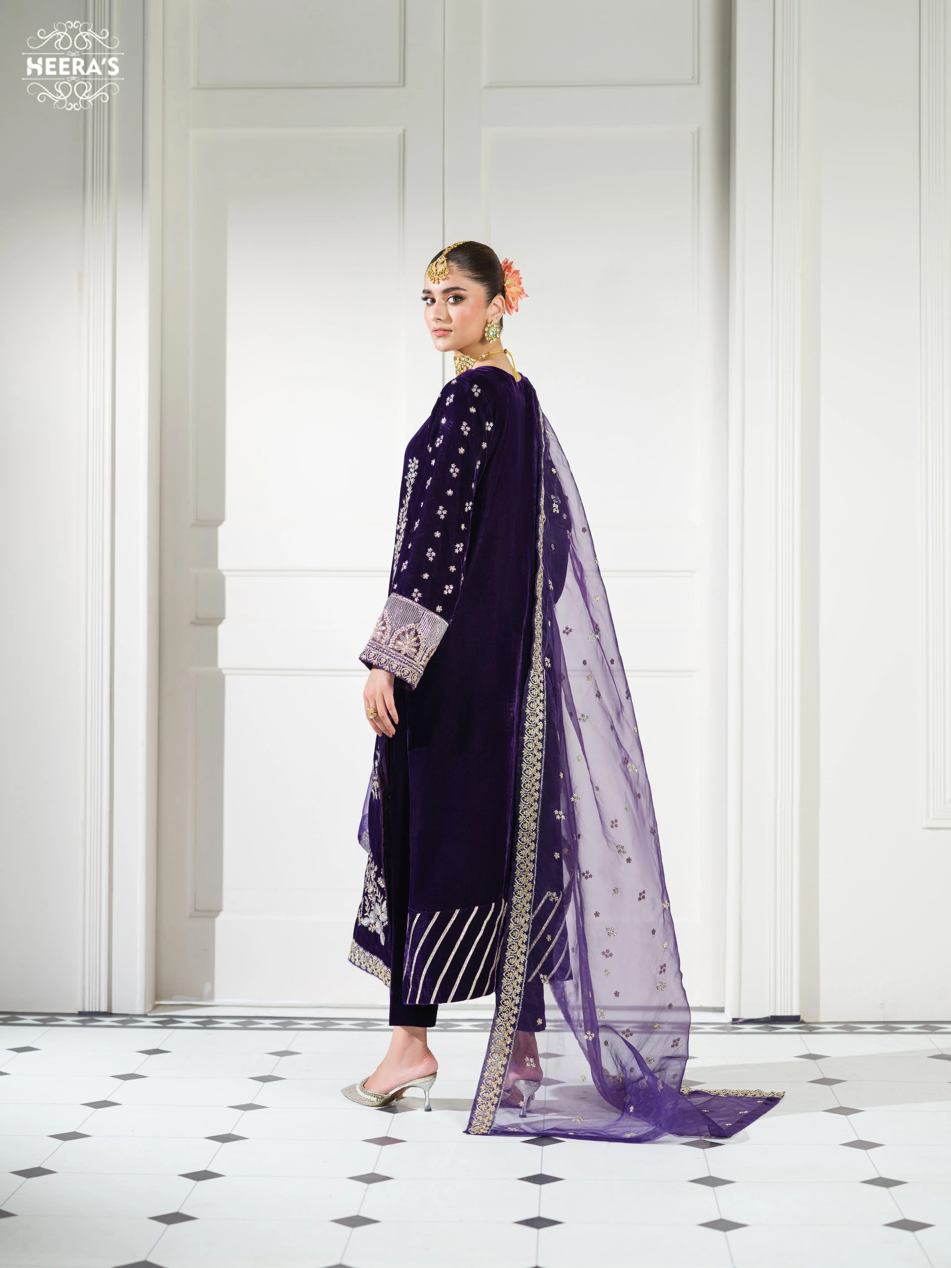 HSS-1152 - Readymade Luxury Velvet Heeras Suit - Image 4