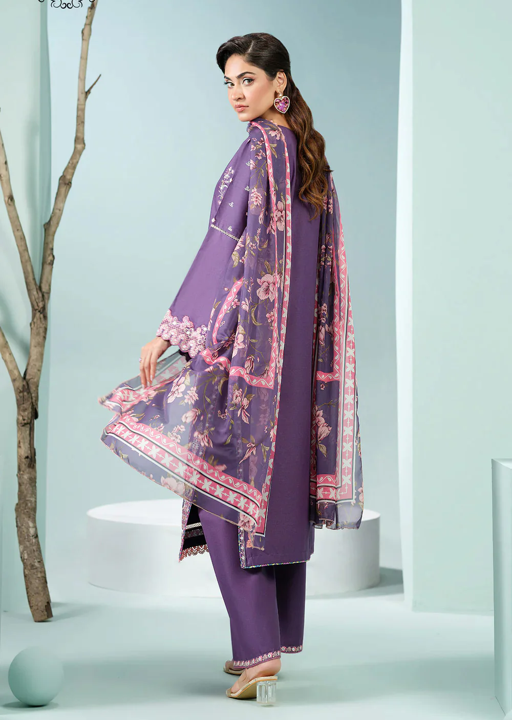 HSS-1179- Ivory Diviné - Luxury LAWN Suit - Image 3