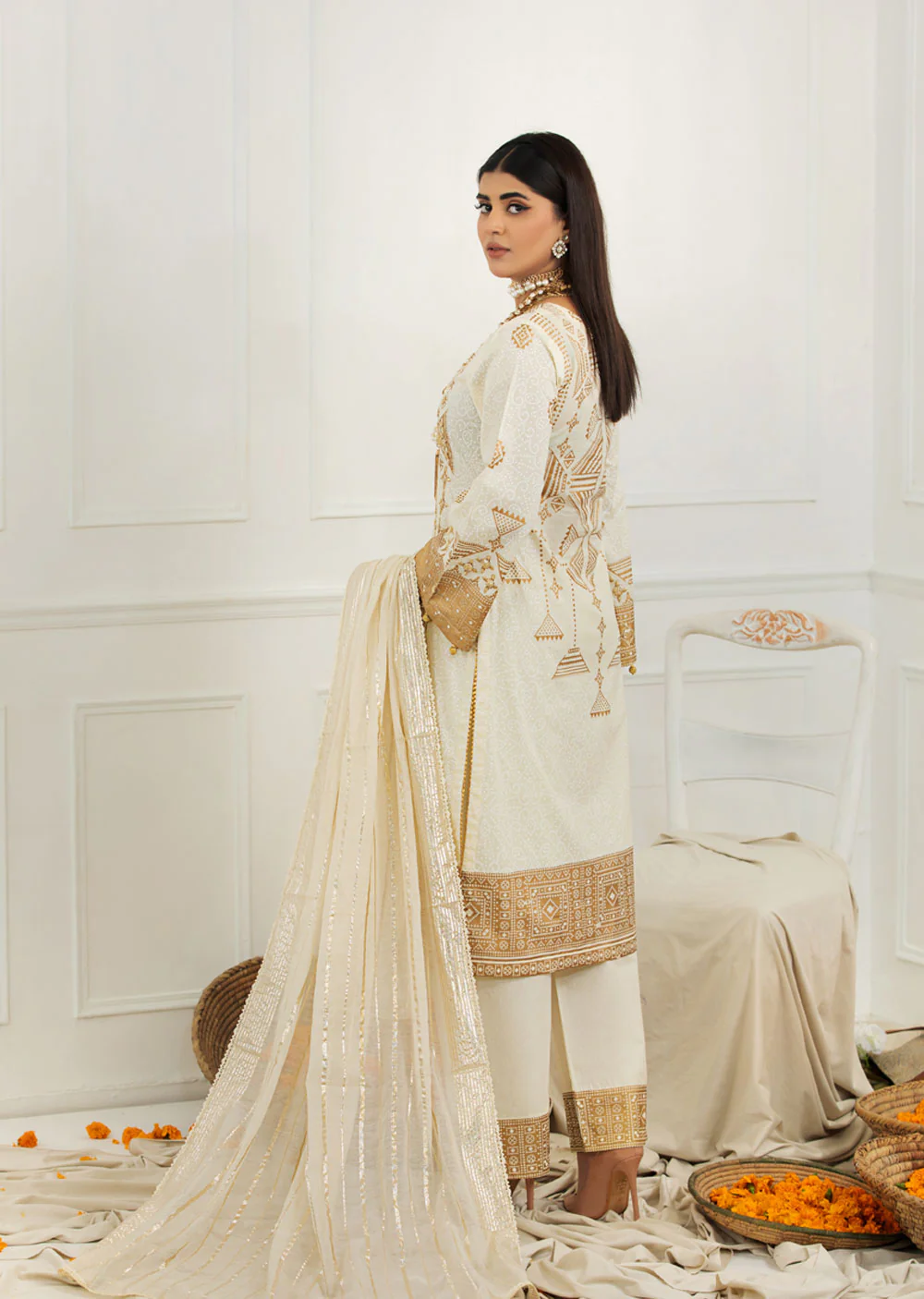 HSS-126 - Readymade Heeras Suit - Image 2